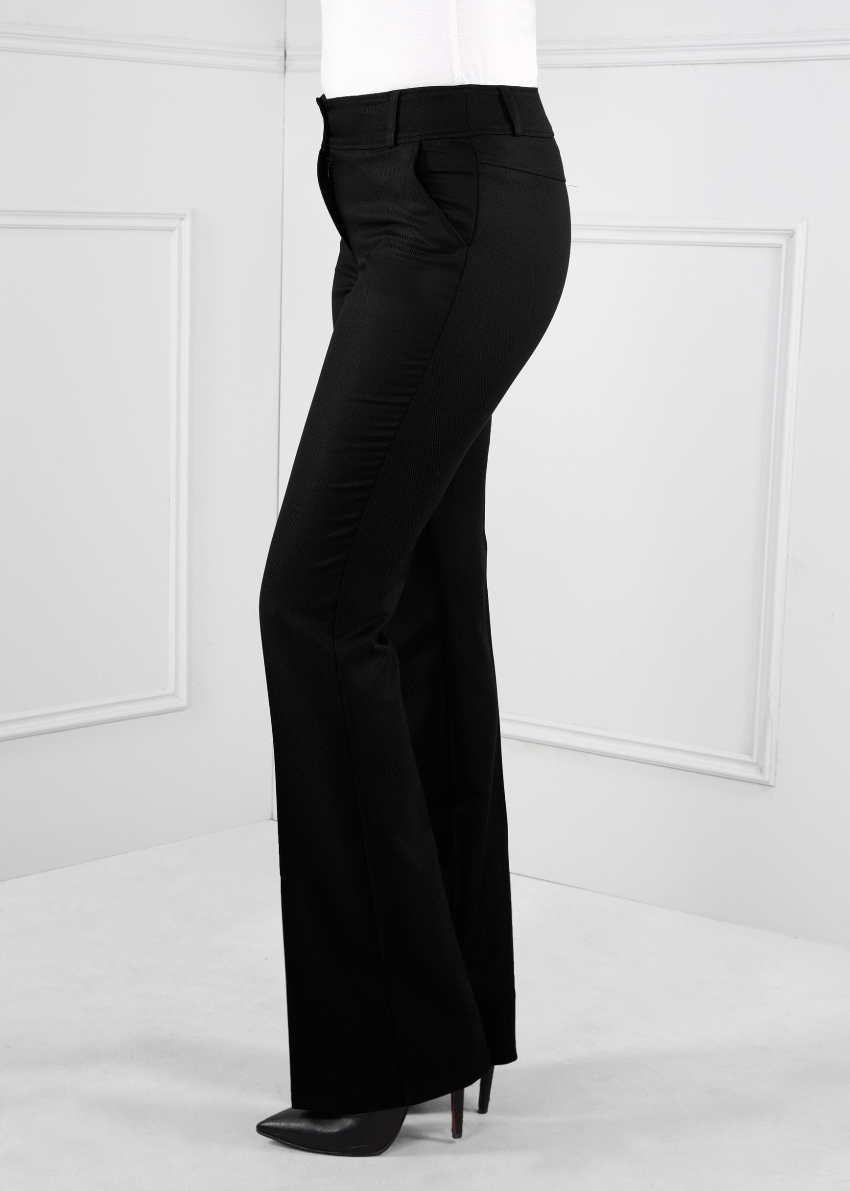 Tesettür giyim SİYAH DÜĞMELİ KLASİK KESİM PANTOLON 7226