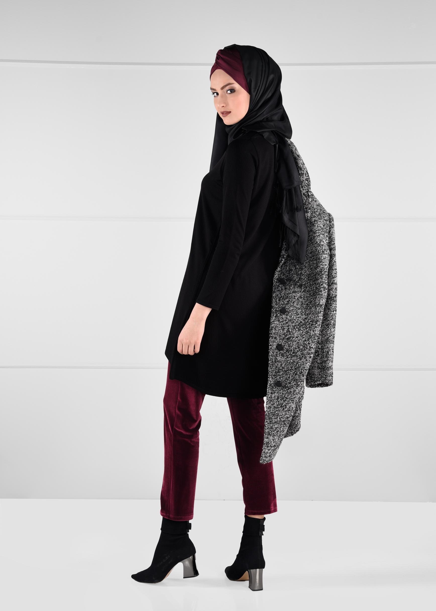 Tesettür giyim BORDO DÜZ KESİM CEPLİ KADİFE PANTOLON 7236