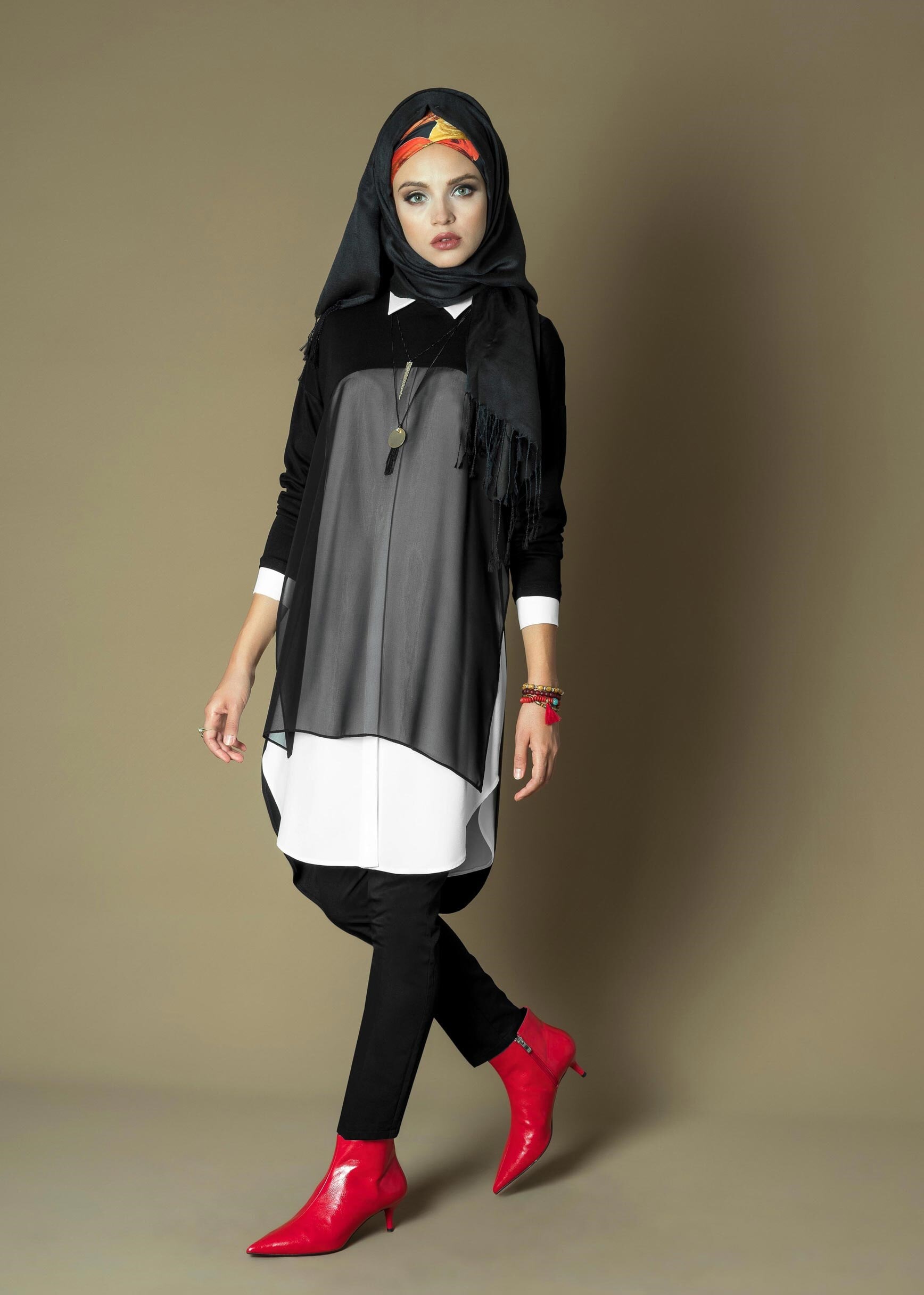 Tesettür giyim SİYAH BORU PAÇA CEPLİ PANTOLON 7242