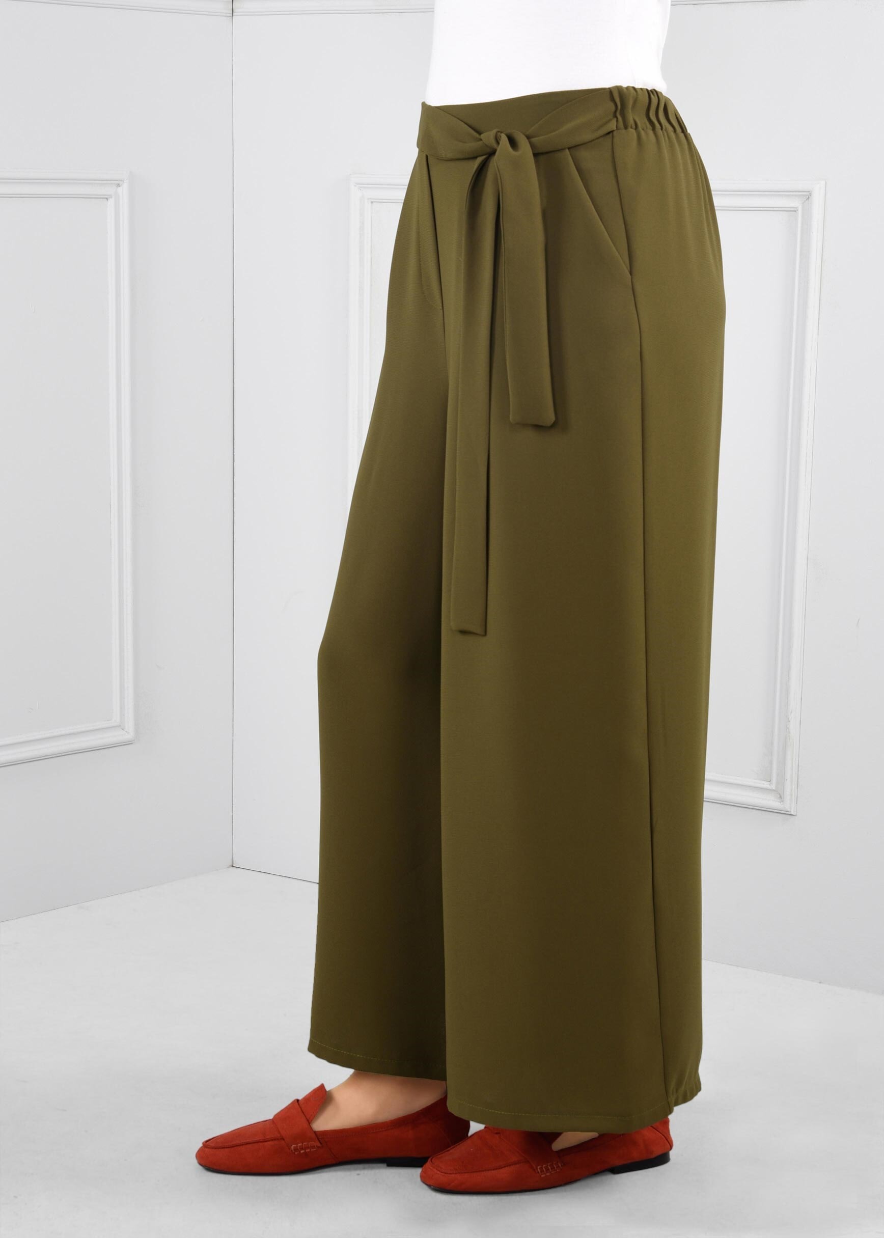 Tesettür giyim HAKİ BELİ LASTİKLİ KUŞAK DETAYLI GENİŞ KESİM PANTOLON 7250