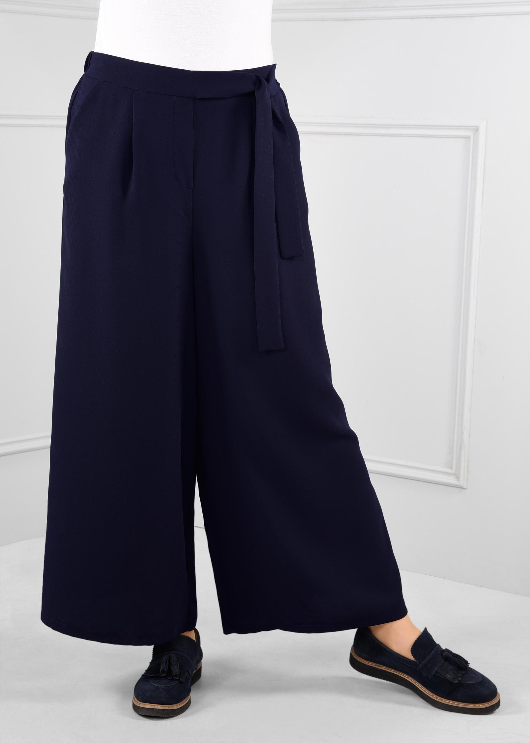 Tesettür giyim LACİVERT BELİ LASTİKLİ KUŞAK DETAYLI GENİŞ KESİM PANTOLON 7250