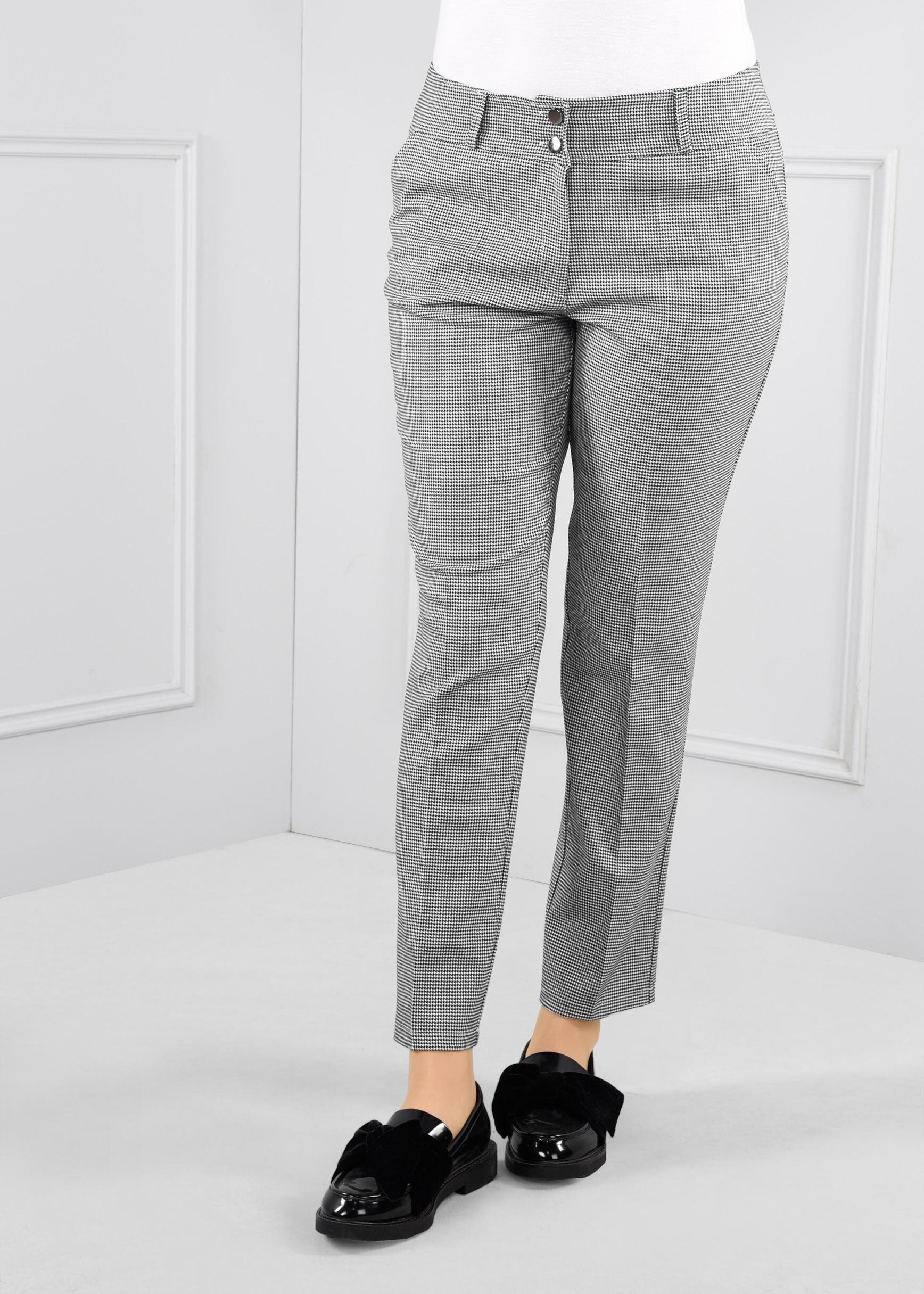 Tesettür giyim SİYAH KAZAYAĞI DESENLİ ARA BEL BORU PAÇA PANTOLON 7255 