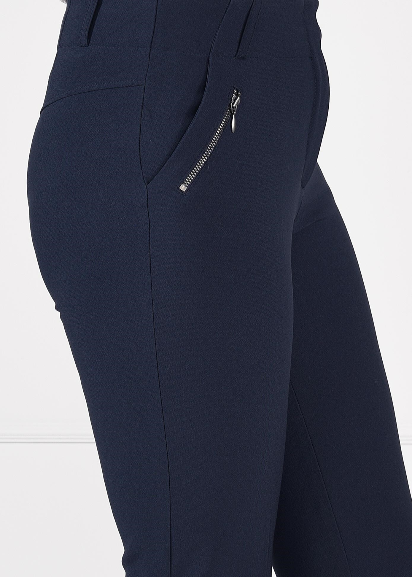 Tesettür giyim LACİVERT FERMUAR DETAYLI DAR PAÇA KUMAŞ PANTOLON 7261