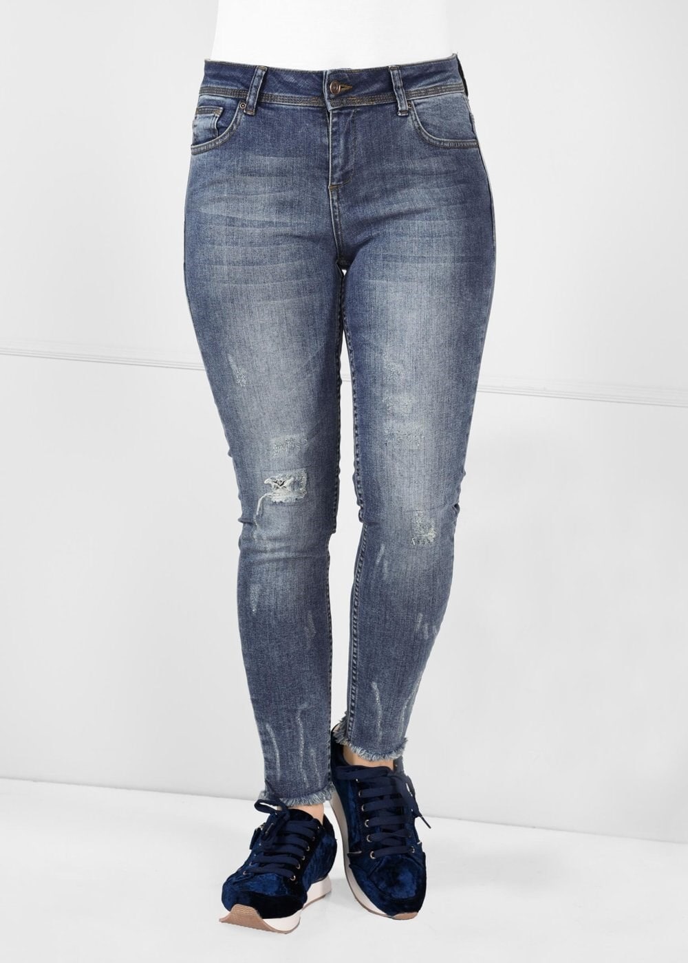 Tesettür giyim MAVİ PAÇALARI PÜSKÜLLÜ ARA BEL DENİM PANTOLON 7265 