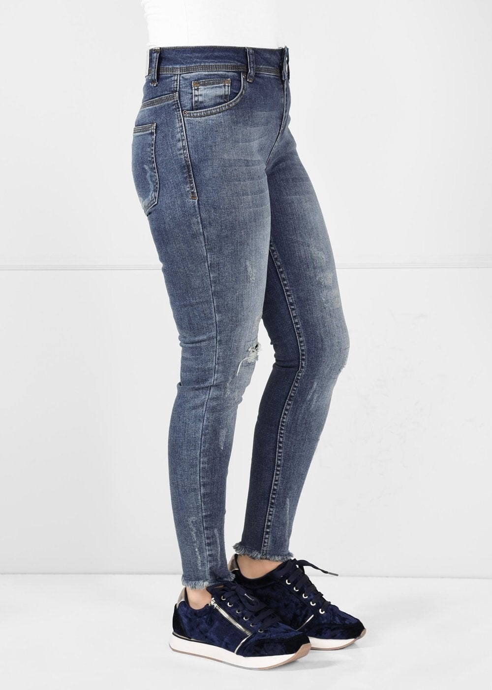 Tesettür giyim MAVİ PAÇALARI PÜSKÜLLÜ ARA BEL DENİM PANTOLON 7265 