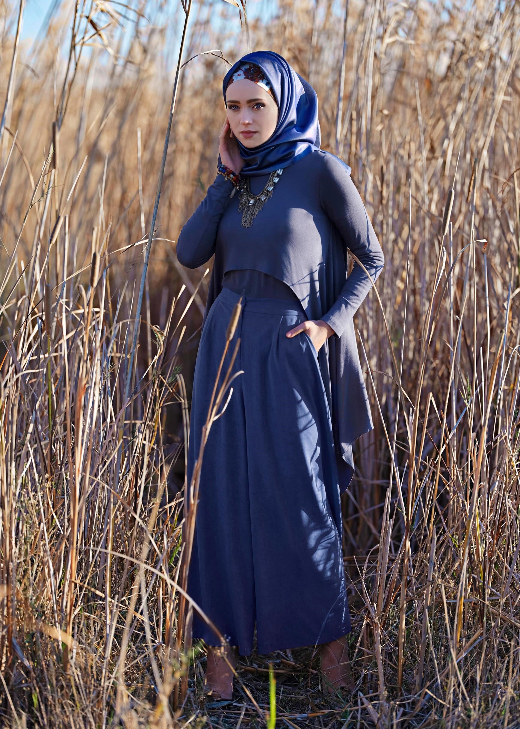 Tesettür giyim MAVİ GENİŞ KESİM SÜET PANTOLON 7269