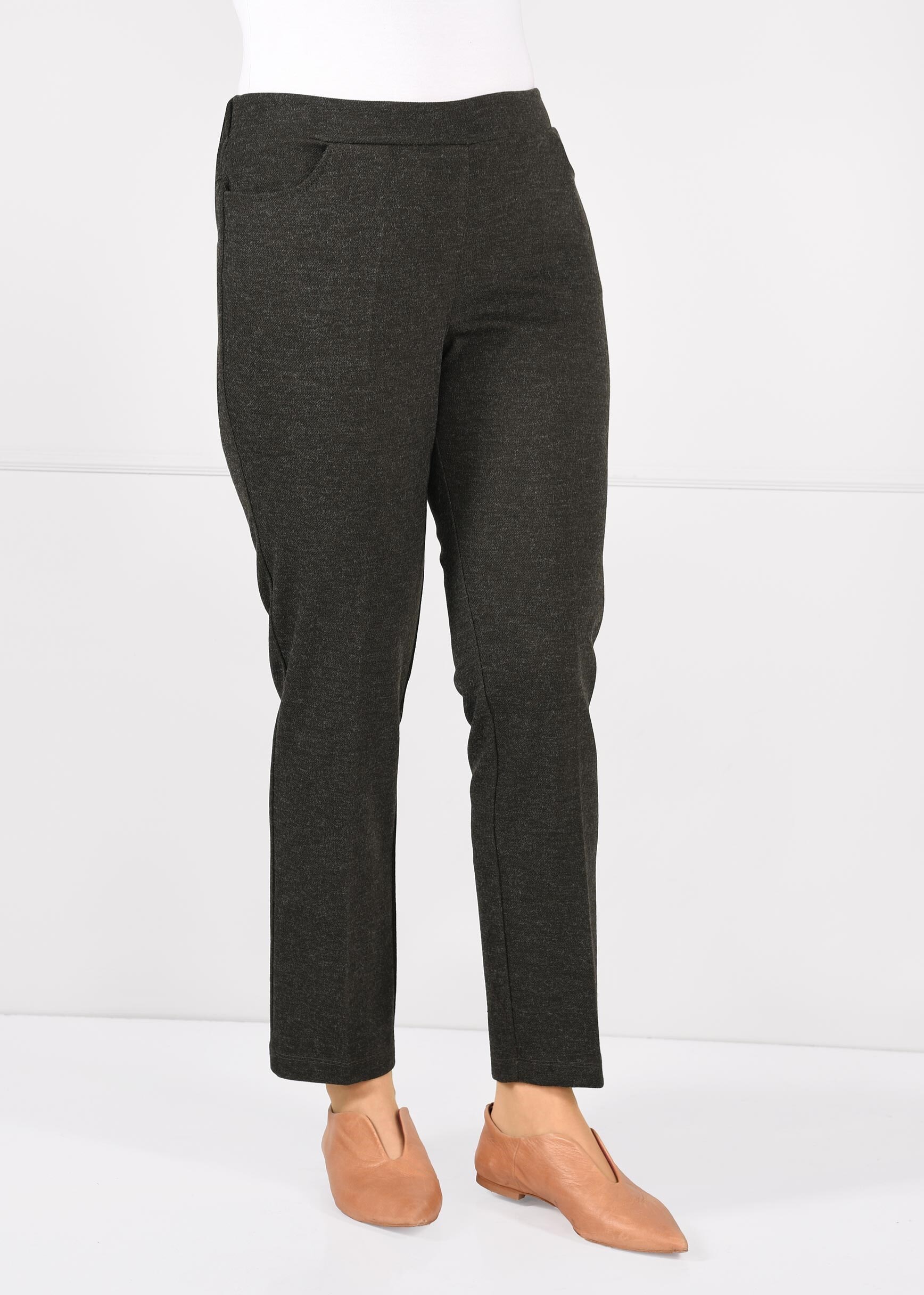 Tesettür giyim HAKİ BELİ LASTİKLİ BORU PAÇA PANTOLON 7281 