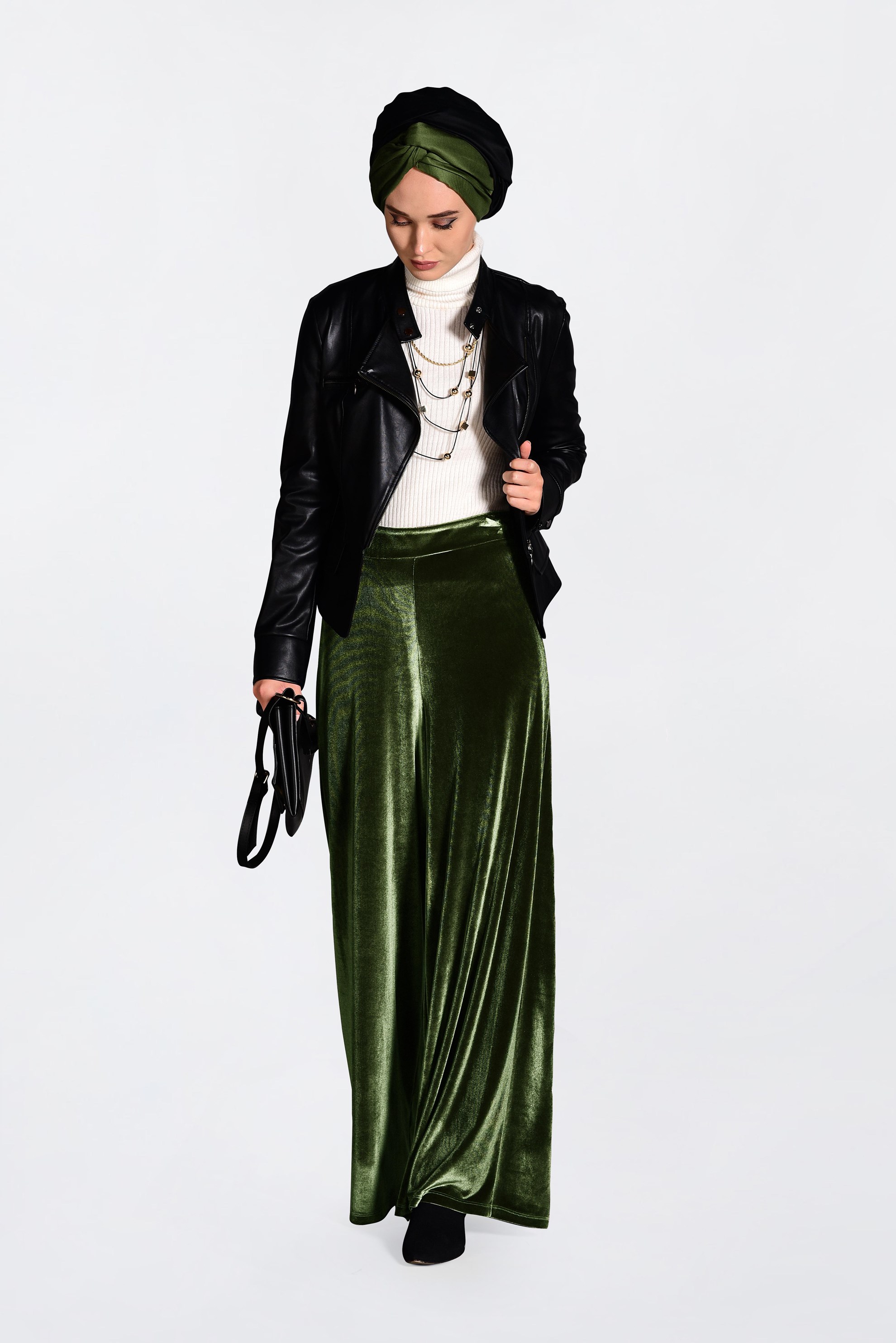 Tesettür giyim HAKİ KADİFE BOL KESİM PANTOLON 7401 