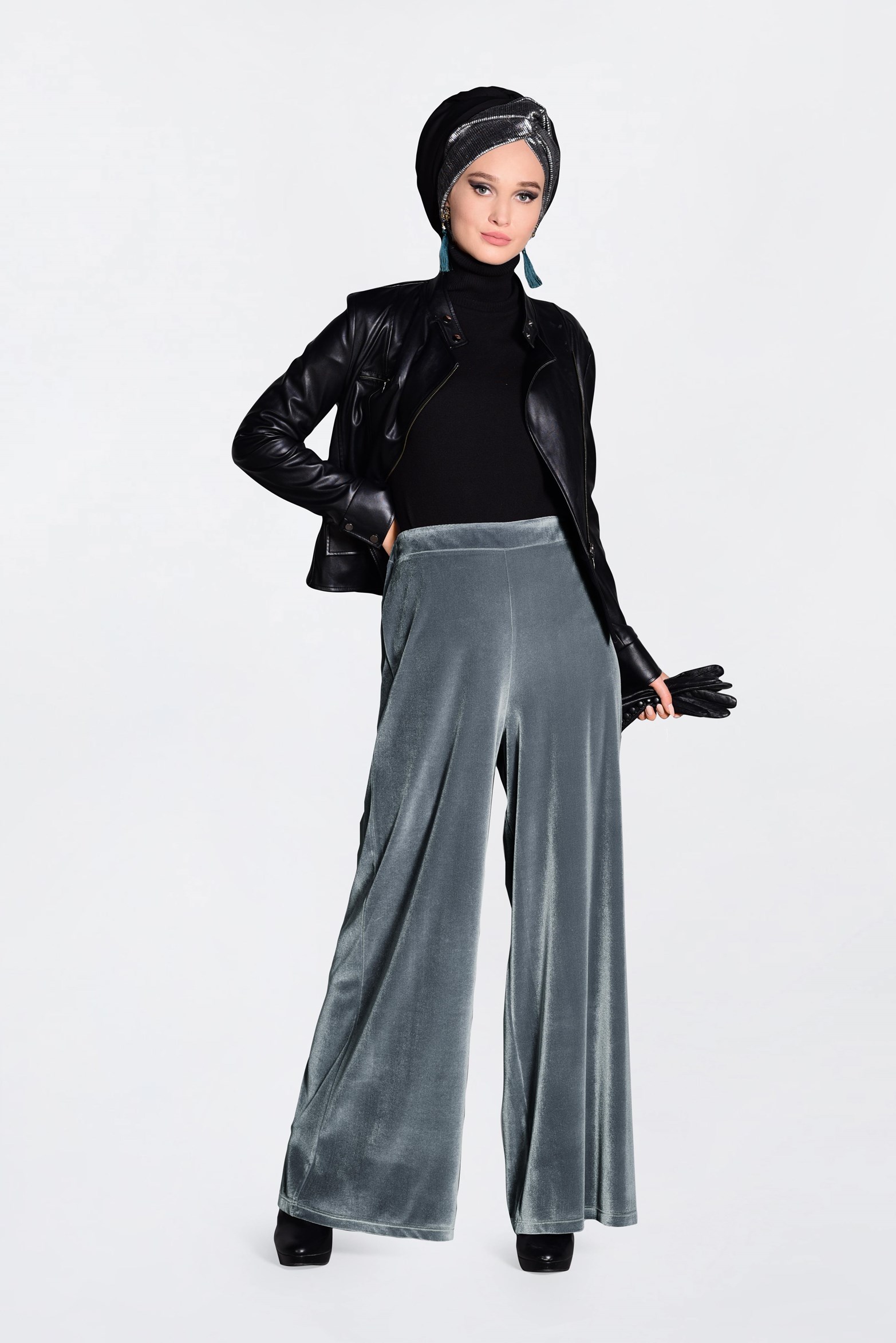 Tesettür giyim GÜMÜŞ KADİFE BOL KESİM PANTOLON 7401 