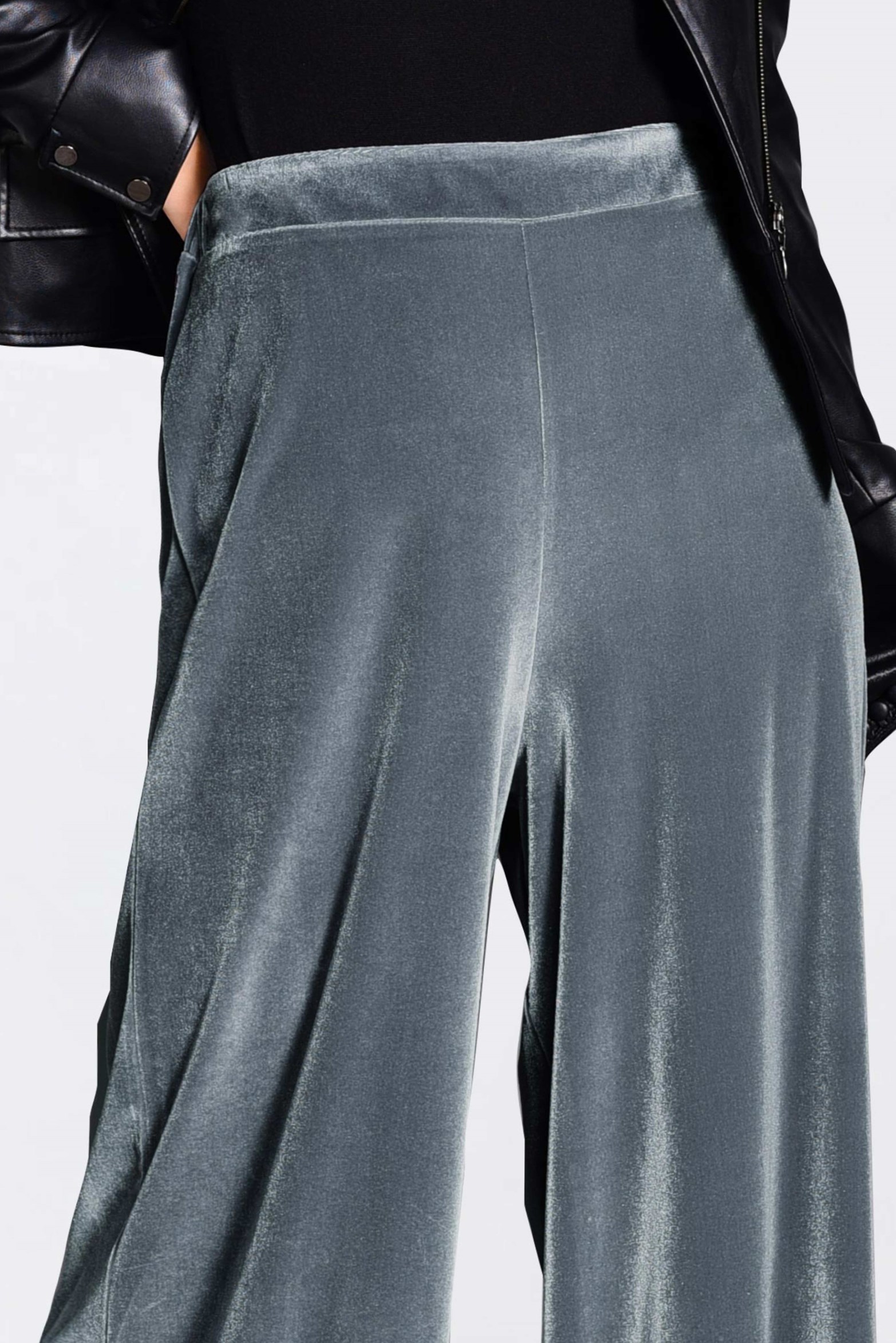 Tesettür giyim GÜMÜŞ KADİFE BOL KESİM PANTOLON 7401 