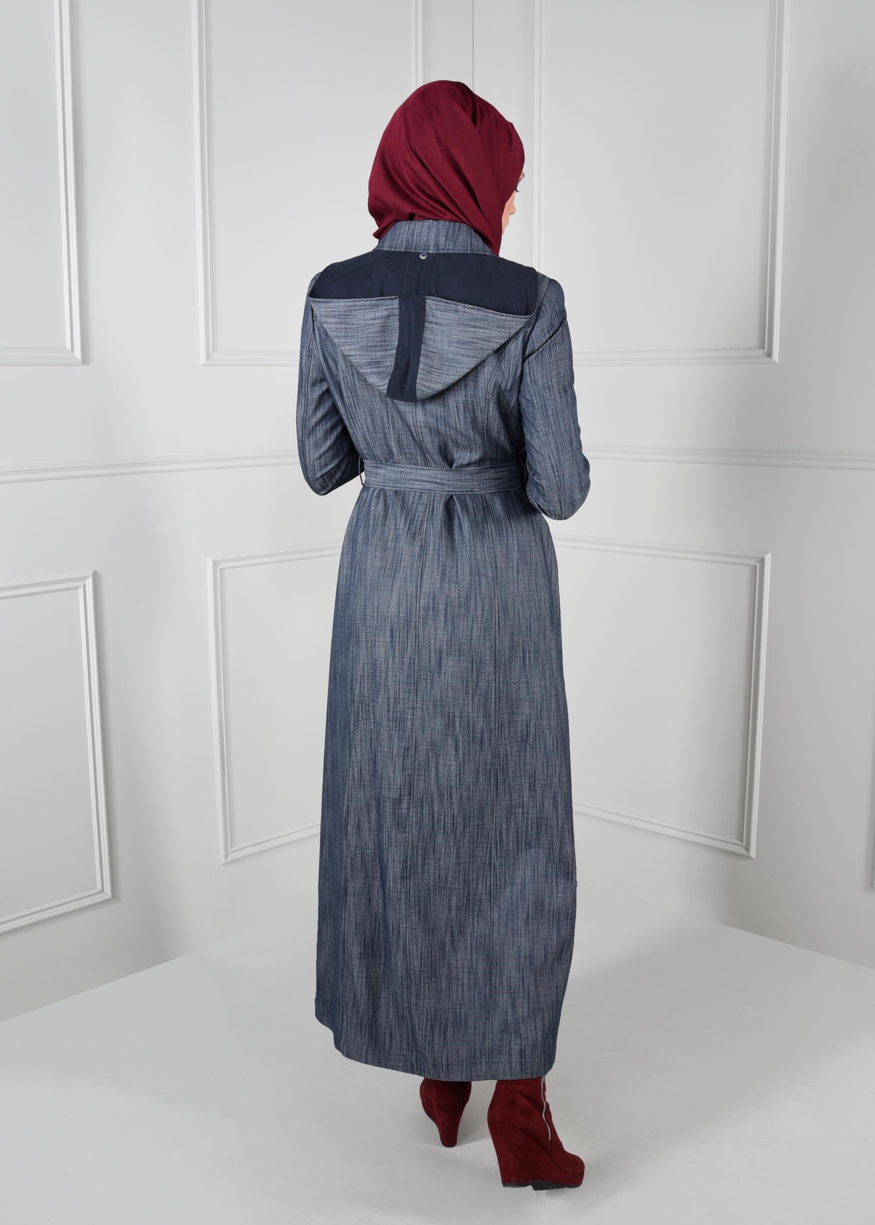 Tesettür giyim LACİVERT KUŞAKLI KAPÜŞONLU PARDESÜ 1146