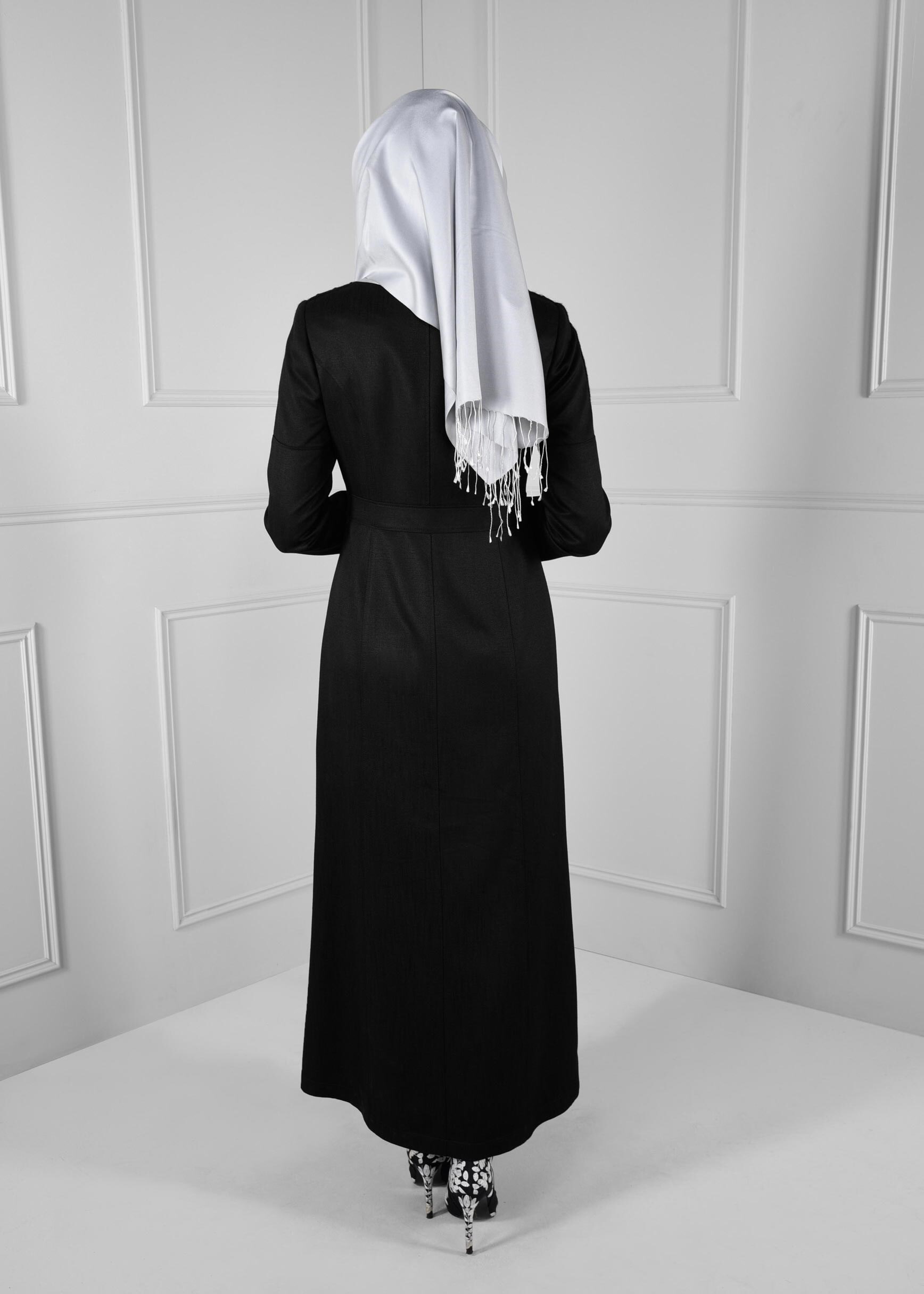 Tesettür giyim SİYAH FERMUARLI ZIMBA DETAYLI PARDESÜ 1152