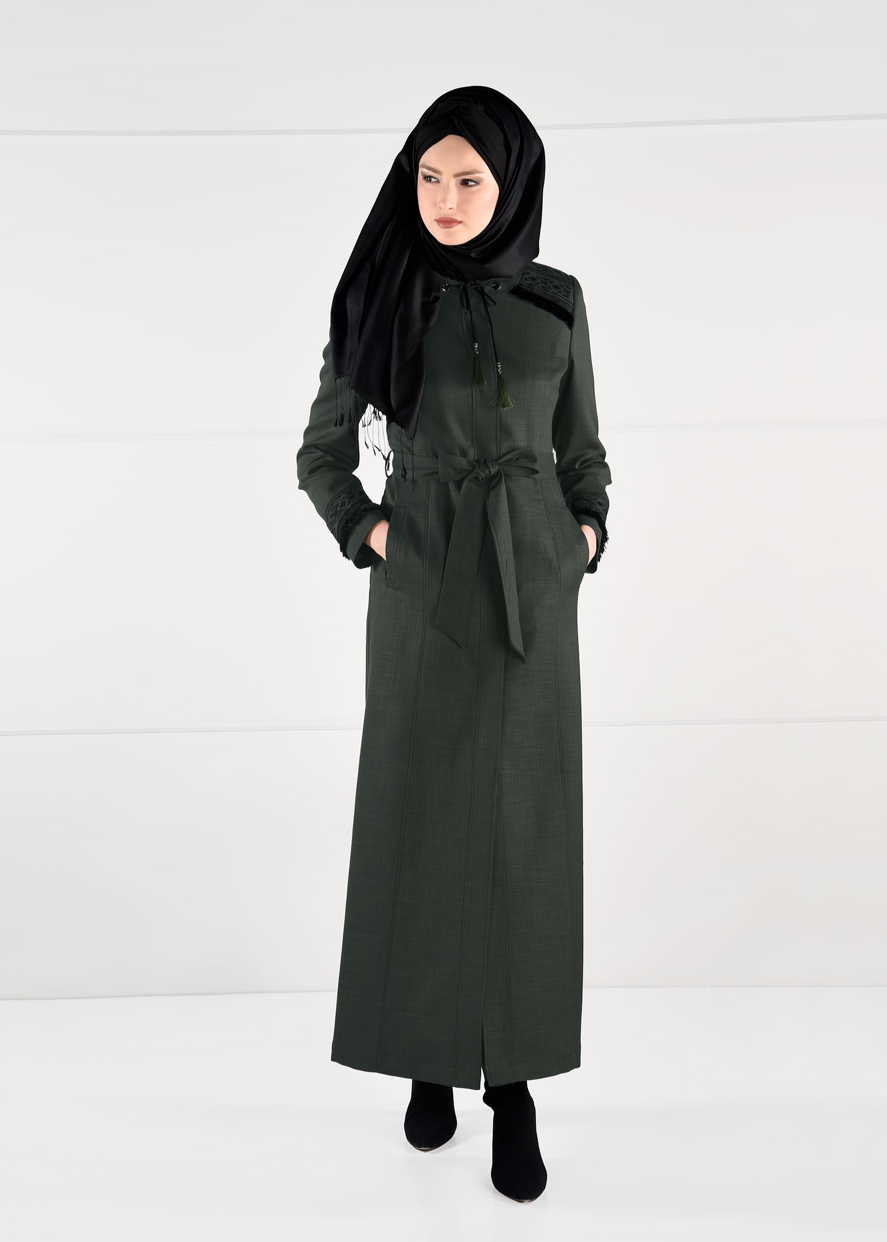 Tesettür giyim HAKİ PÜSKÜLLÜ NAKIŞLI PARDESÜ 1156 