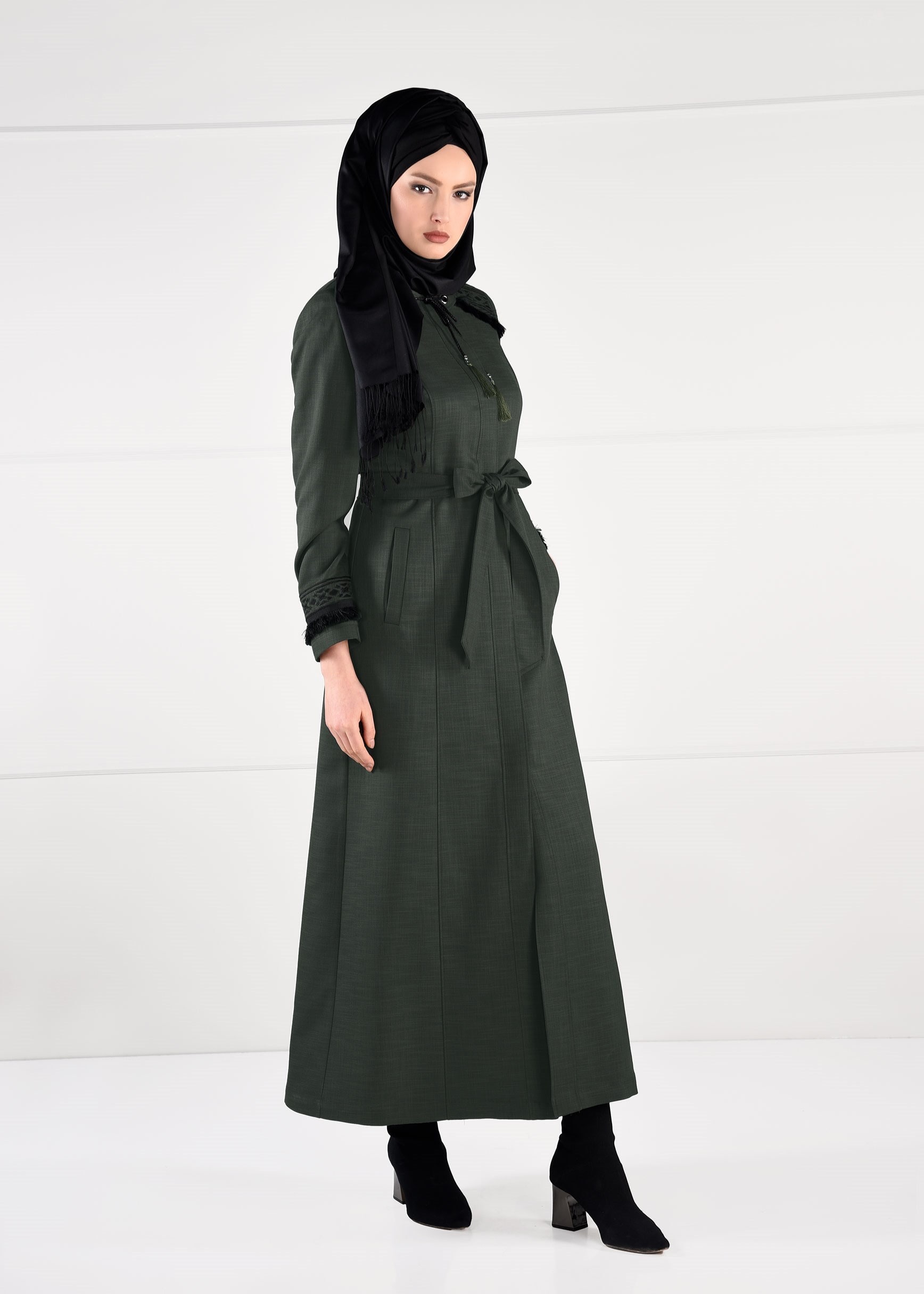 Tesettür giyim HAKİ PÜSKÜLLÜ NAKIŞLI PARDESÜ 1156 