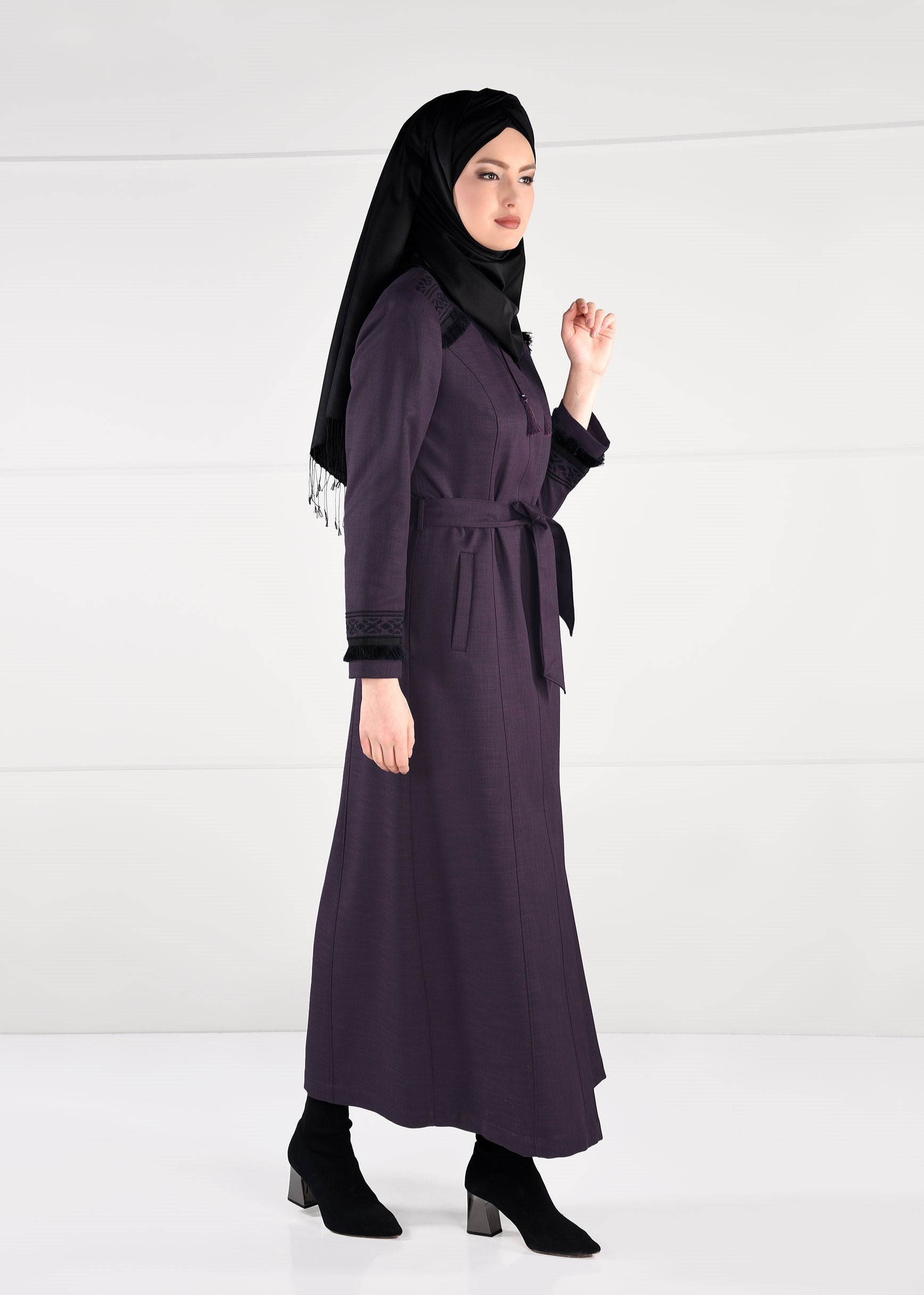 Tesettür giyim MÜRDÜM PÜSKÜLLÜ NAKIŞLI PARDESÜ 1156 