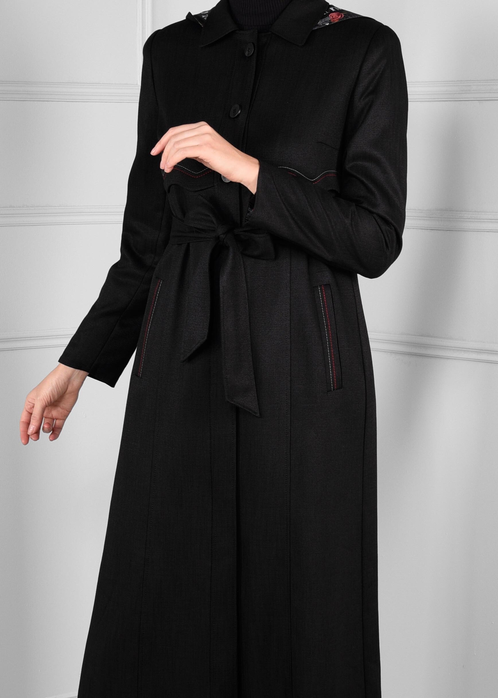 Tesettür giyim SİYAH KAPÜŞONLU PARDESÜ 1162