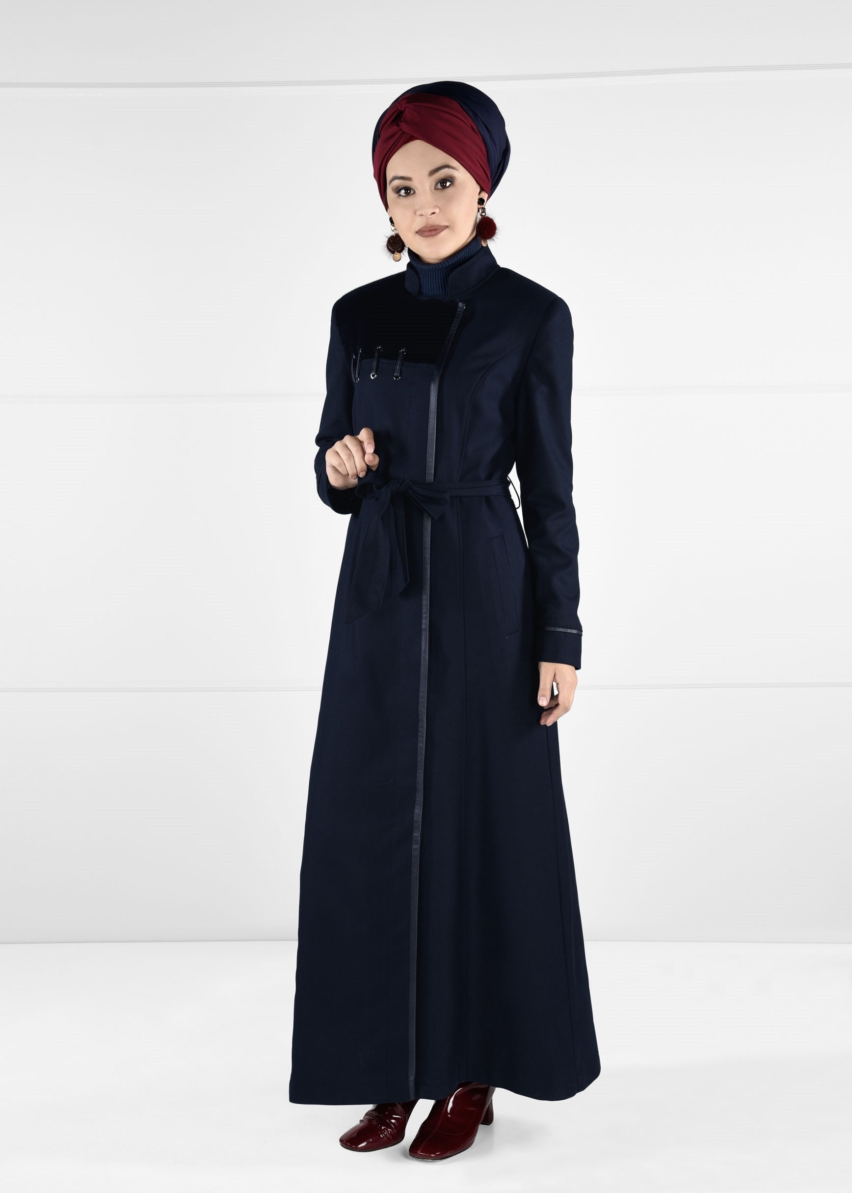 Tesettür giyim LACİVERT HAKİM YAKA CEPLİ PARDESÜ 1164 