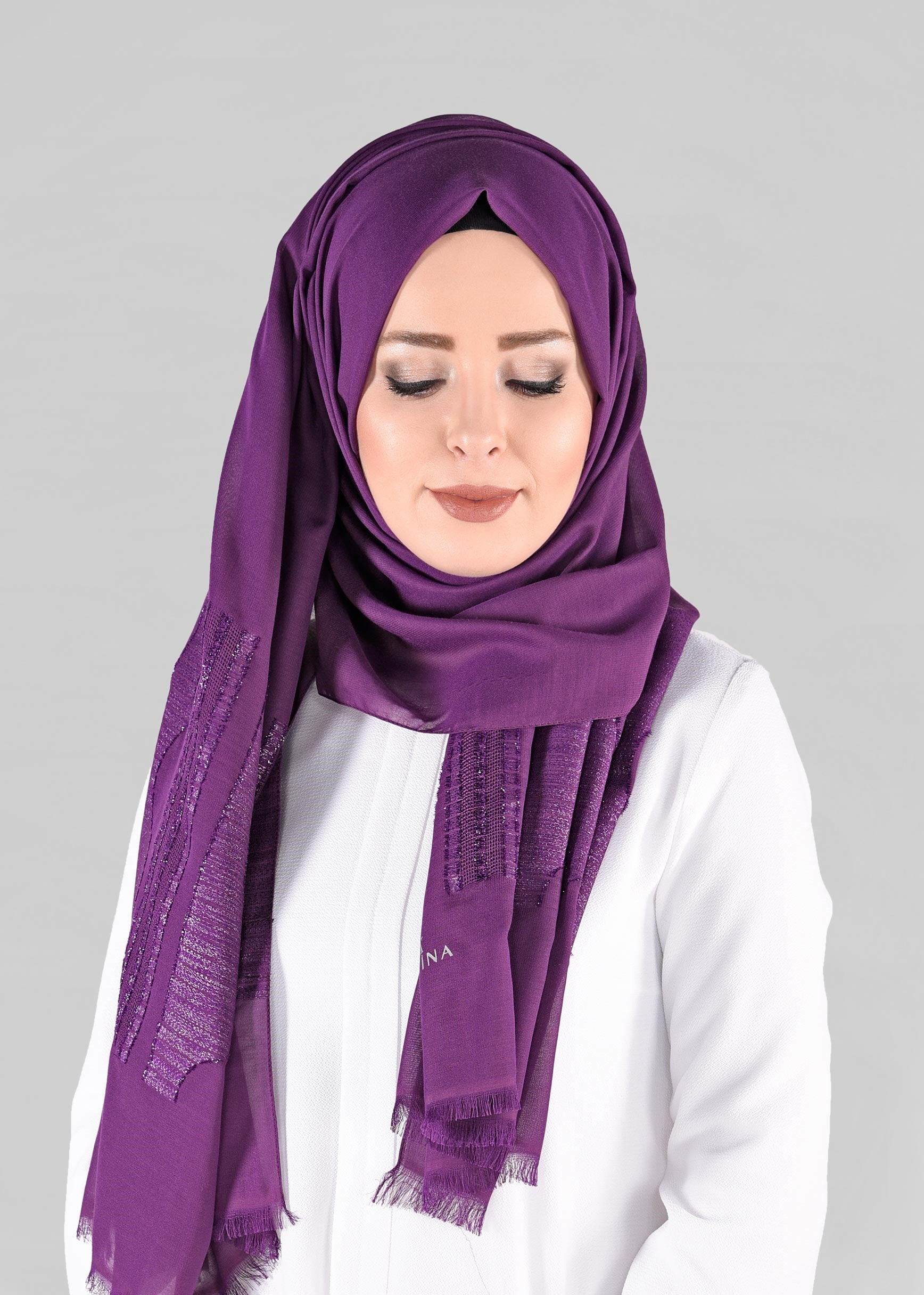 Vêtements hijab POURPRE CHÂLE EN BRILLANTE 9882 