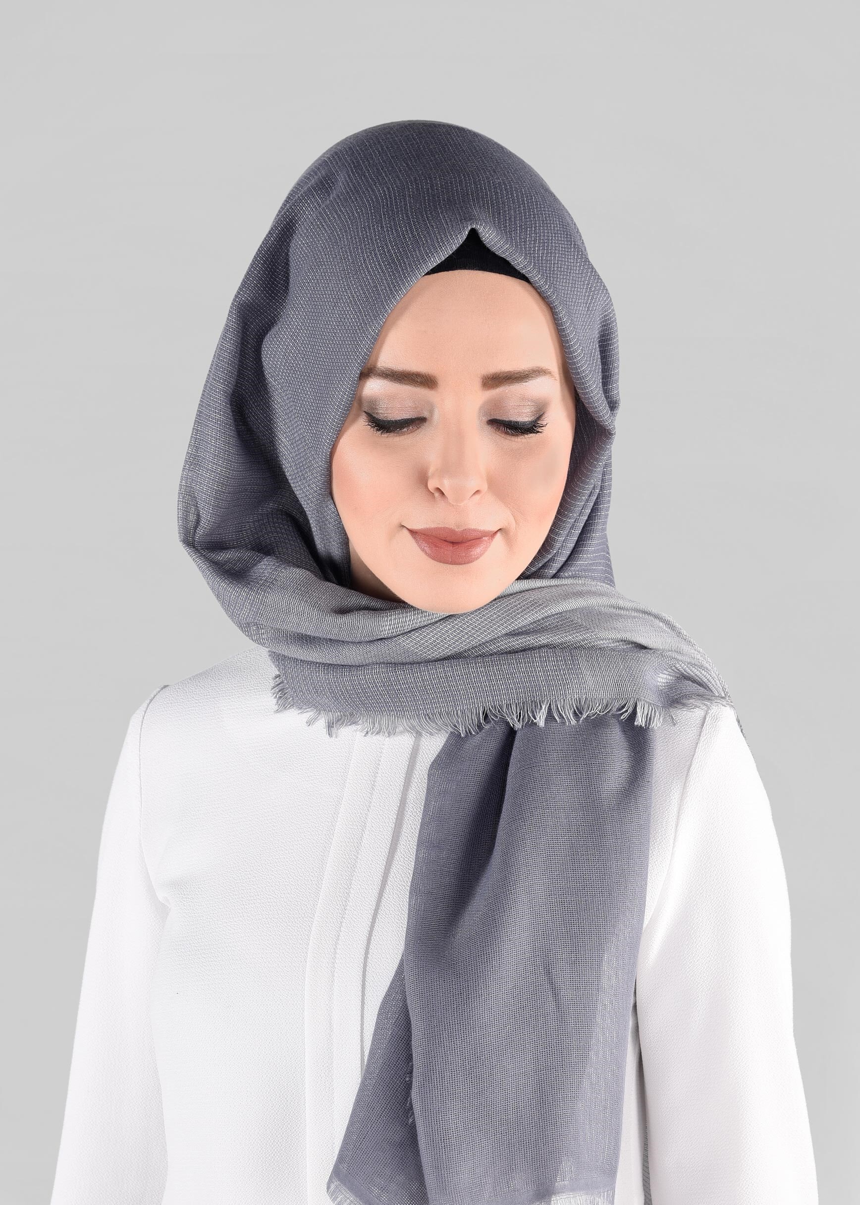 Tesettür giyim GÜMÜŞ 9883 ALVİNA PAMUKLU SAÇAKLI ŞAL