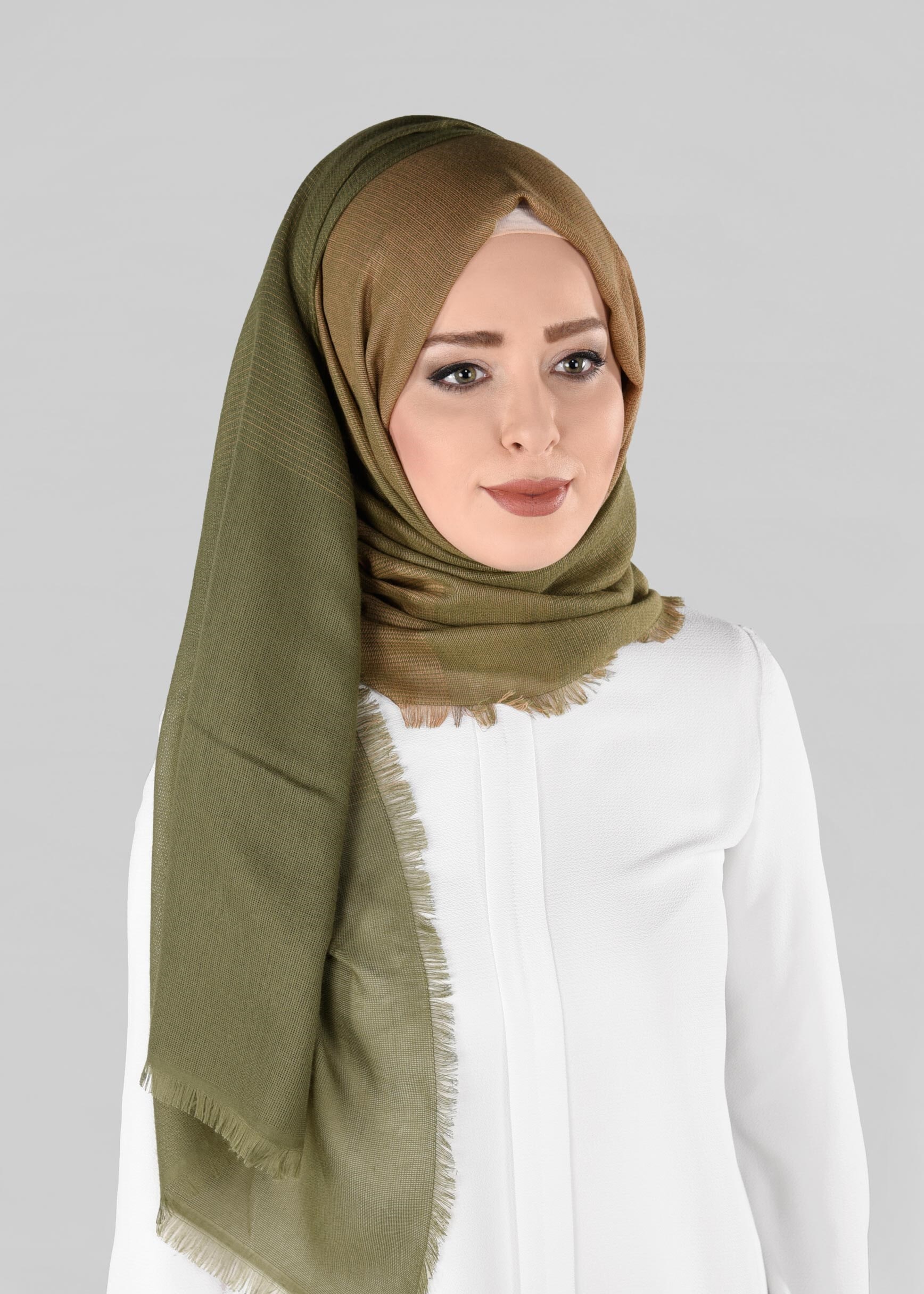 Tesettür giyim HAKİ 9883 ALVİNA PAMUKLU SAÇAKLI ŞAL