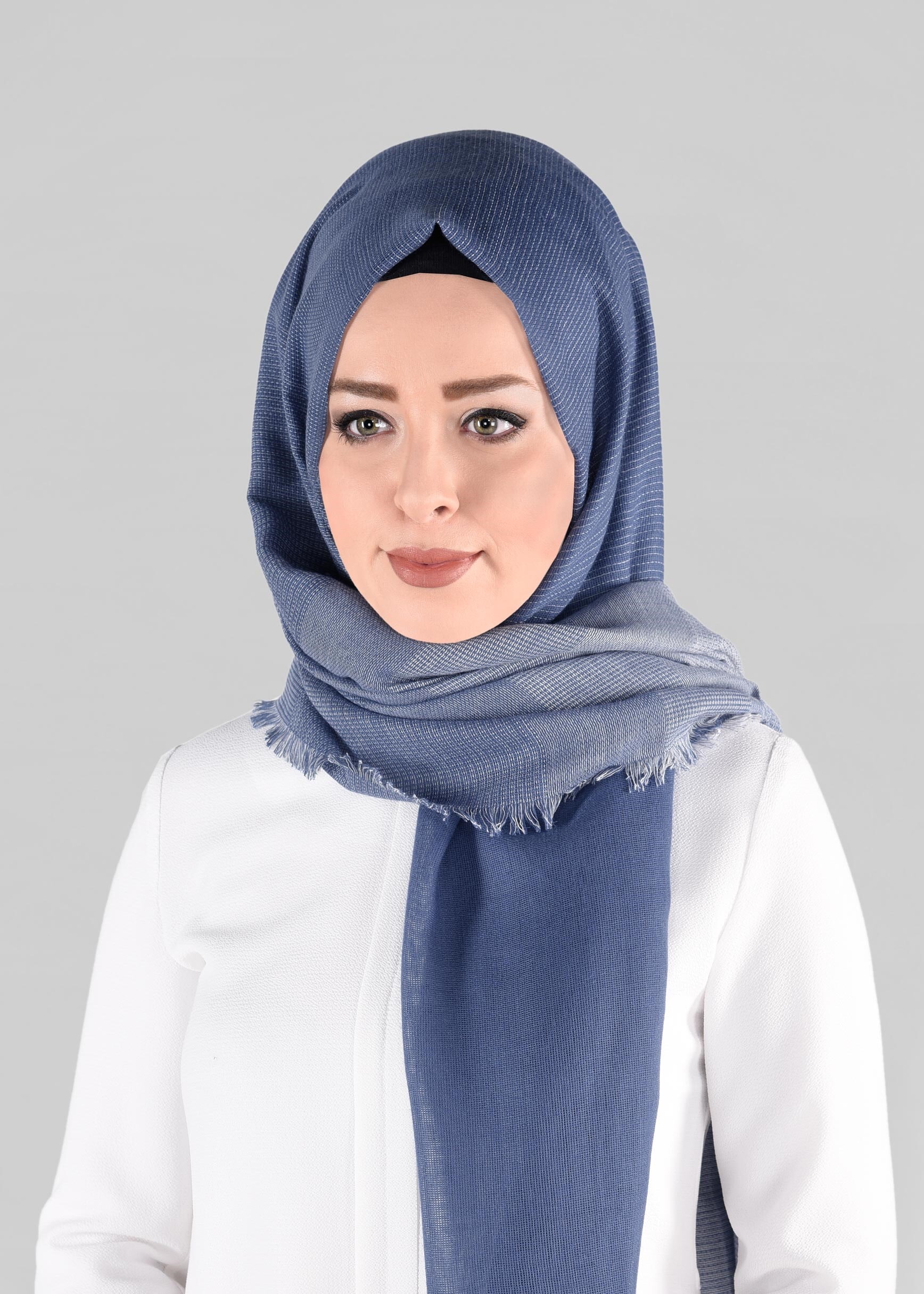 Tesettür giyim LACİVERT 9883 ALVİNA PAMUKLU SAÇAKLI ŞAL