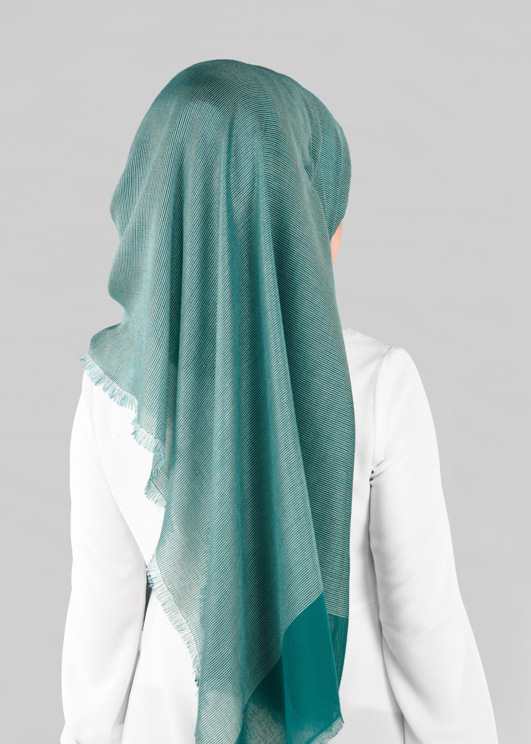 Tesettür giyim MAVİ 9884 ALVİNA KESİK SAÇAKLI ŞAL