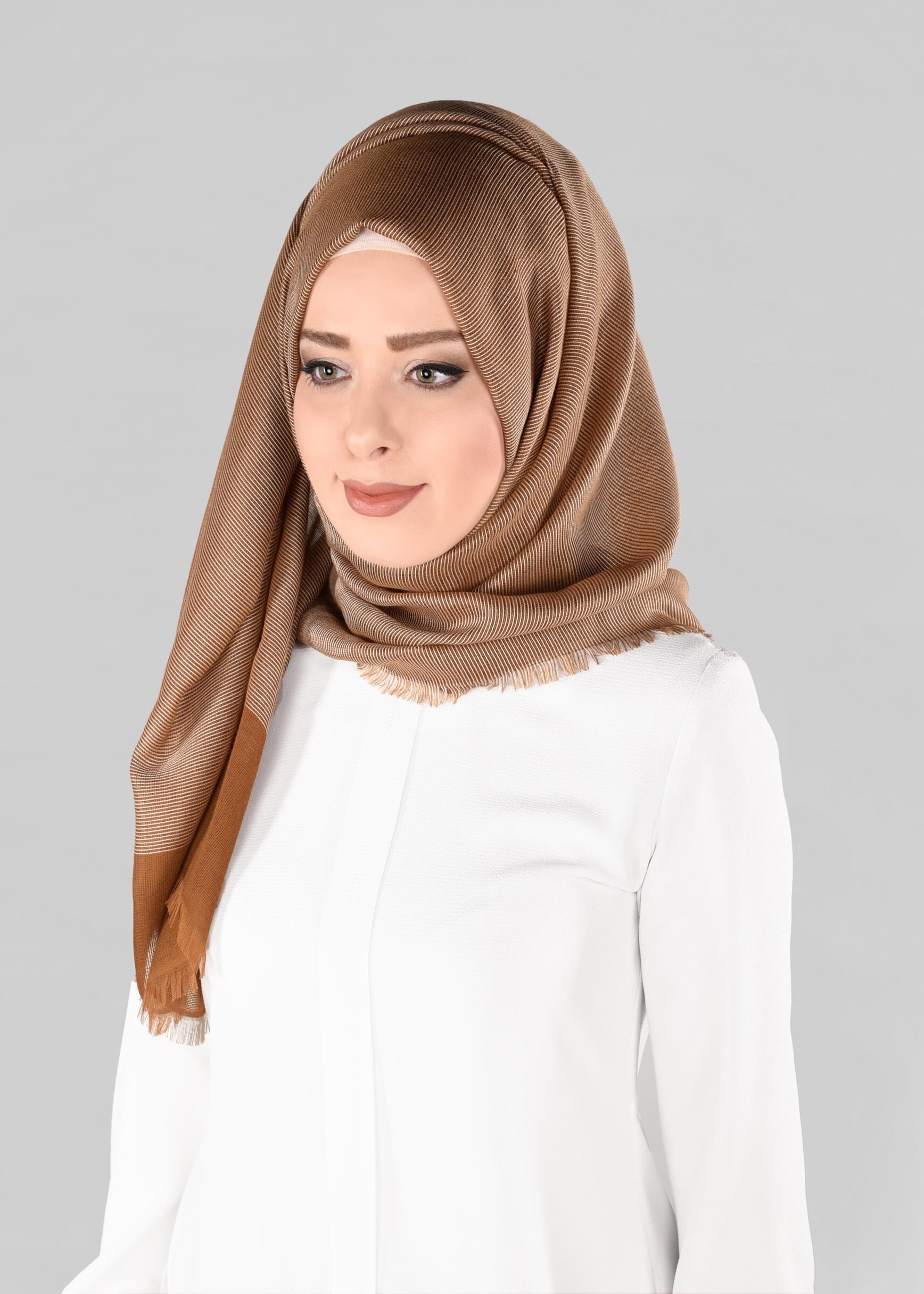 Tesettür giyim TABA 9884 ALVİNA KESİK SAÇAKLI ŞAL