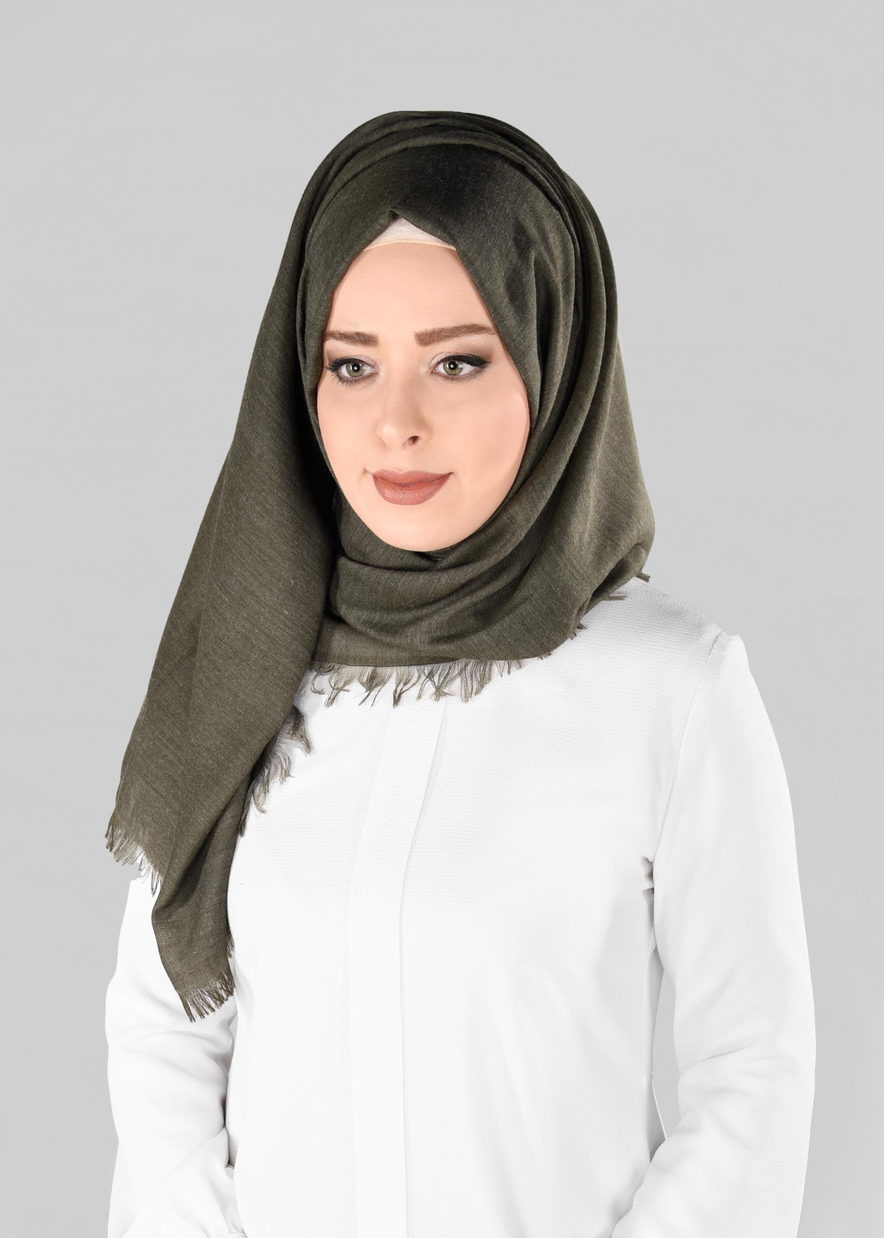 Tesettür giyim YEŞİL 9888 ALVİNA SUDE ŞAL