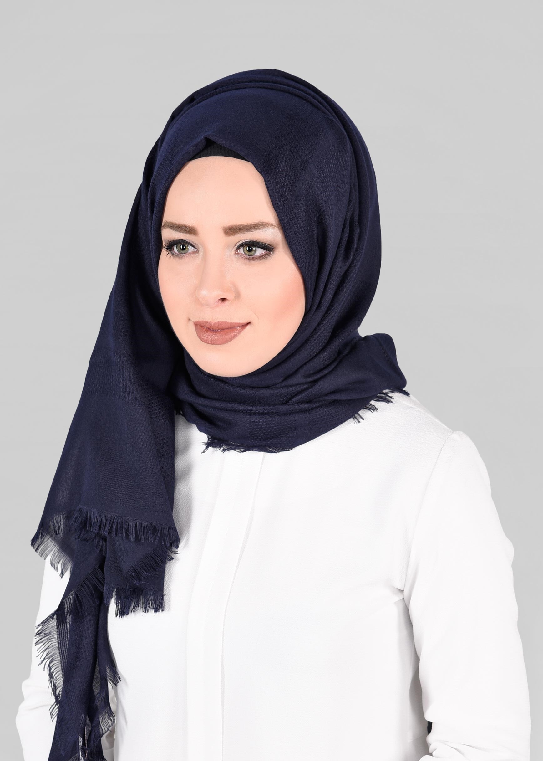 Tesettür giyim LACİVERT ALVİNA ARAFİLELİ ŞAL 9893 