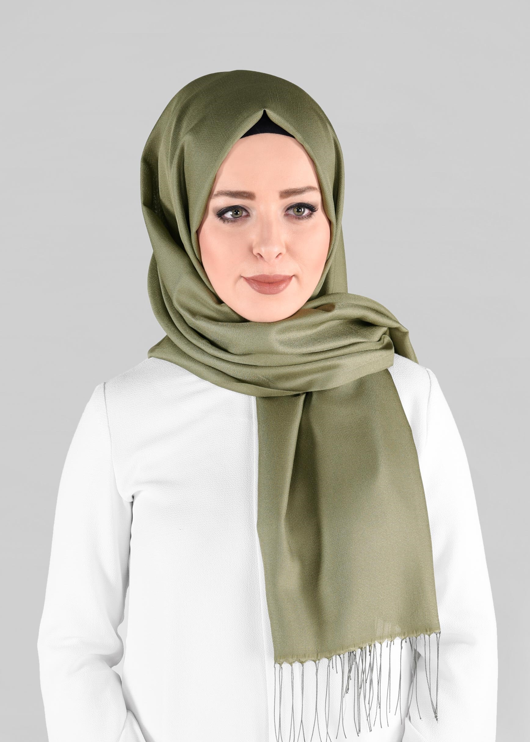 Tesettür giyim YEŞİL ALVİNA ŞAL 9897