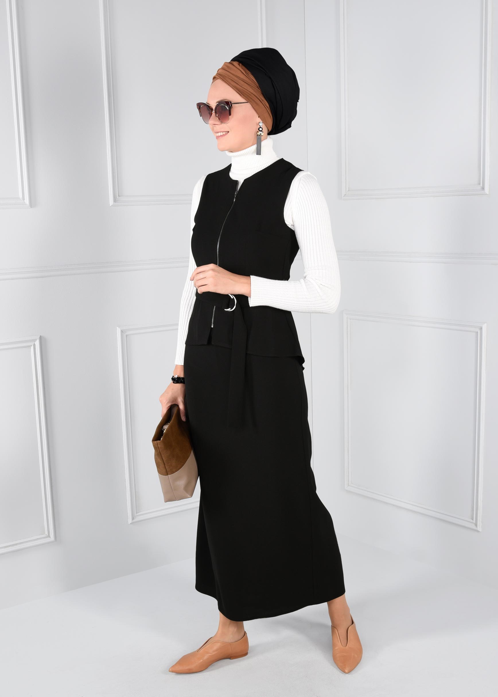 Tesettür giyim SİYAH KEMERLİ FERMUARLI 2Lİ ETEKLİ TAKIM 4721