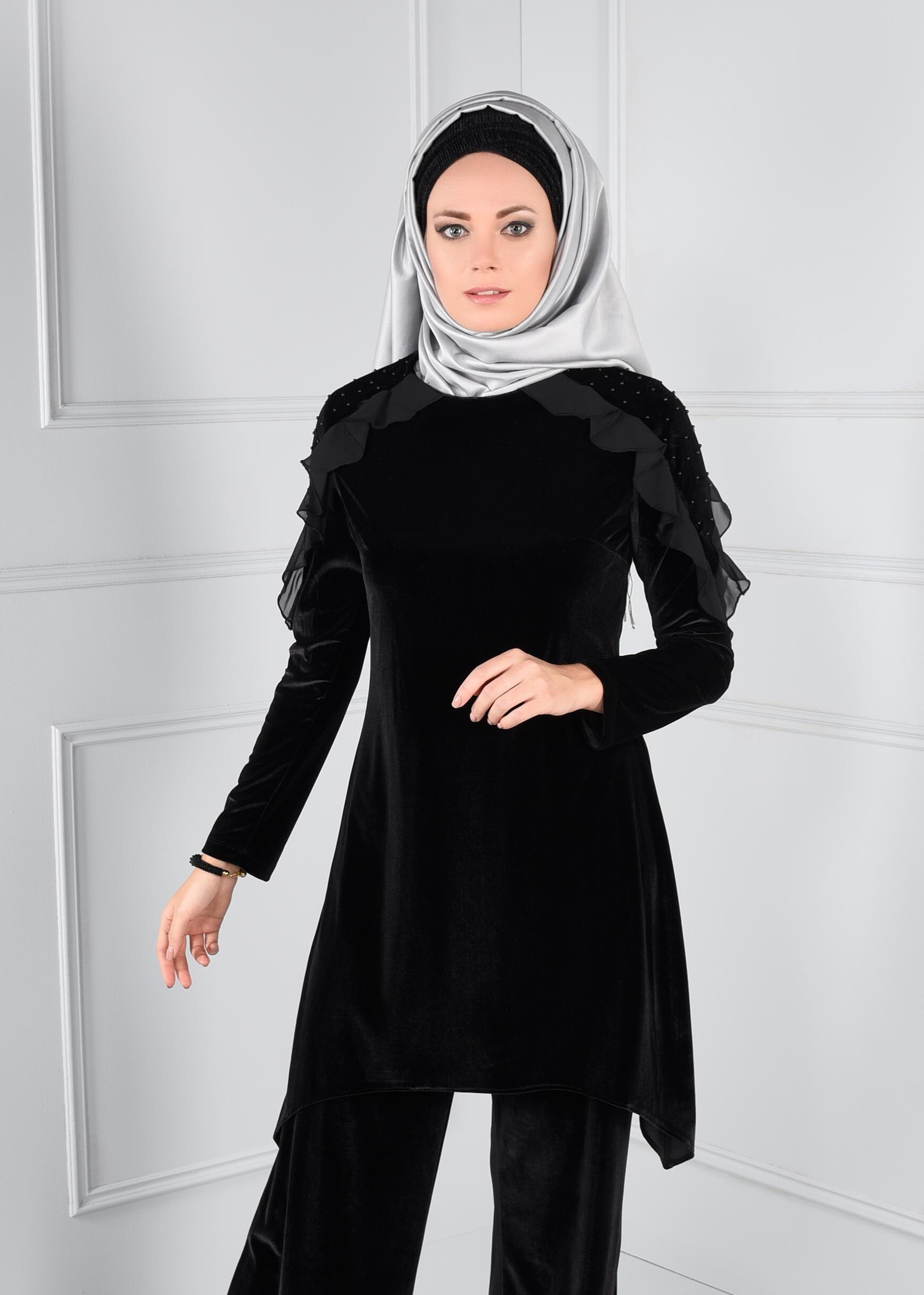 Tesettür giyim SİYAH BONCUK İŞLEMELİ FIRFIRLI ASİMETRİK KESİM 2Lİ PANTOLON TAKIM 4610
