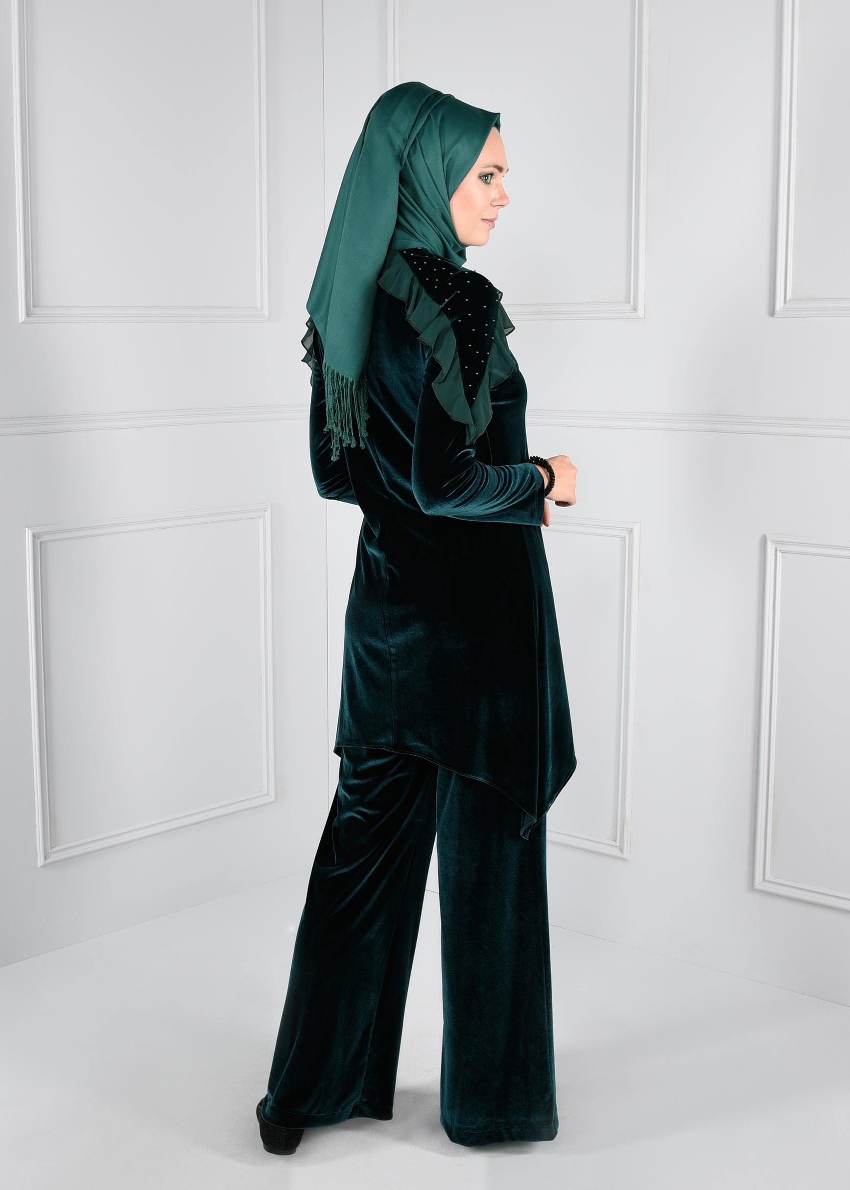 Tesettür giyim YEŞİL BONCUK İŞLEMELİ FIRFIRLI ASİMETRİK KESİM 2Lİ PANTOLON TAKIM 4610