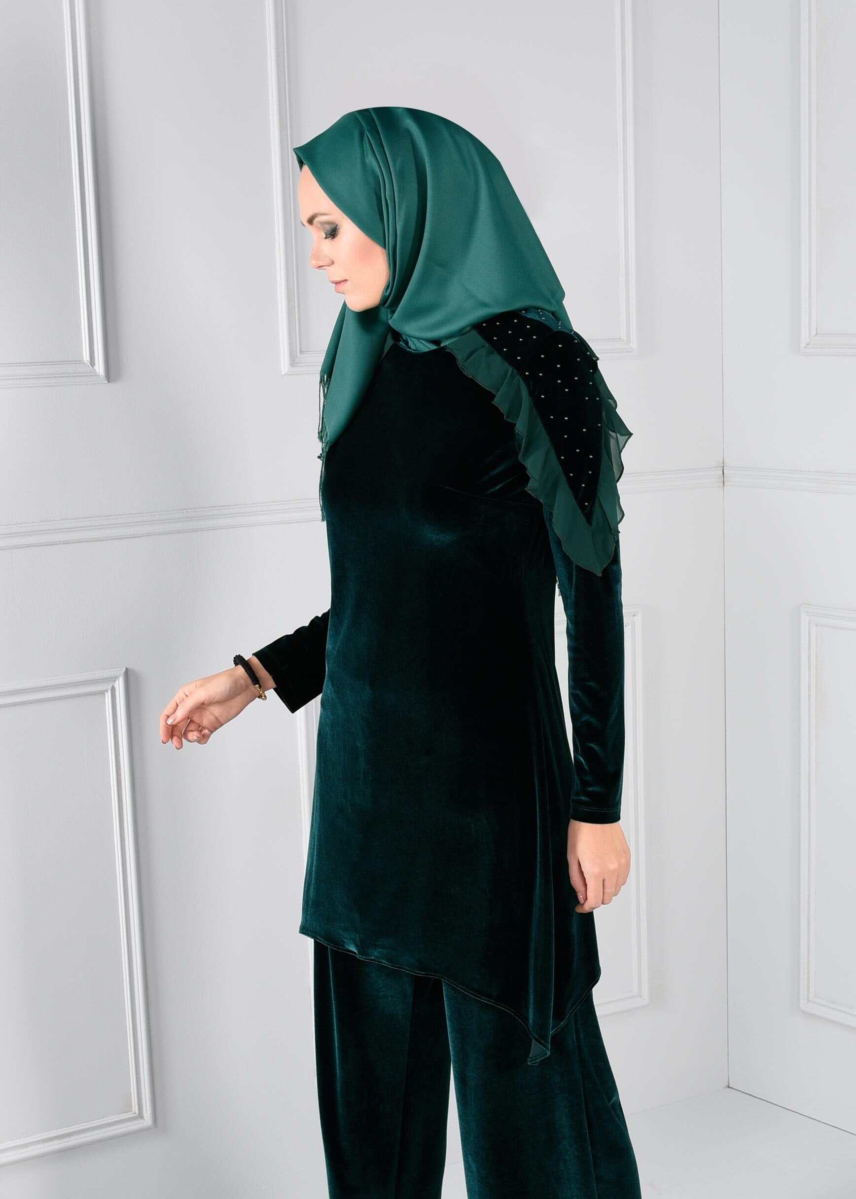 Tesettür giyim YEŞİL BONCUK İŞLEMELİ FIRFIRLI ASİMETRİK KESİM 2Lİ PANTOLON TAKIM 4610