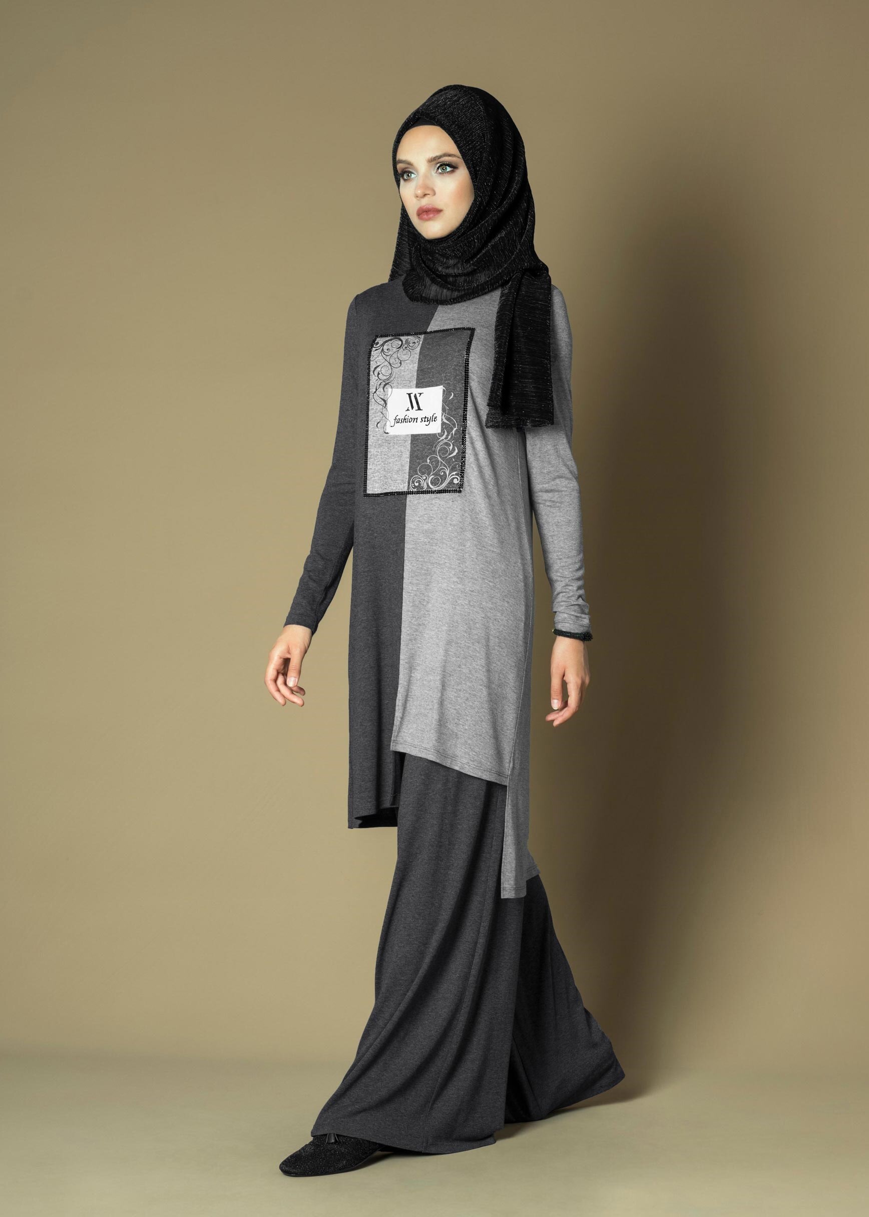 Tesettür giyim GRİ ÖNÜ BASKILI ÇİFT RENK SALAŞ 2Lİ PANTOLON TAKIM 4645 