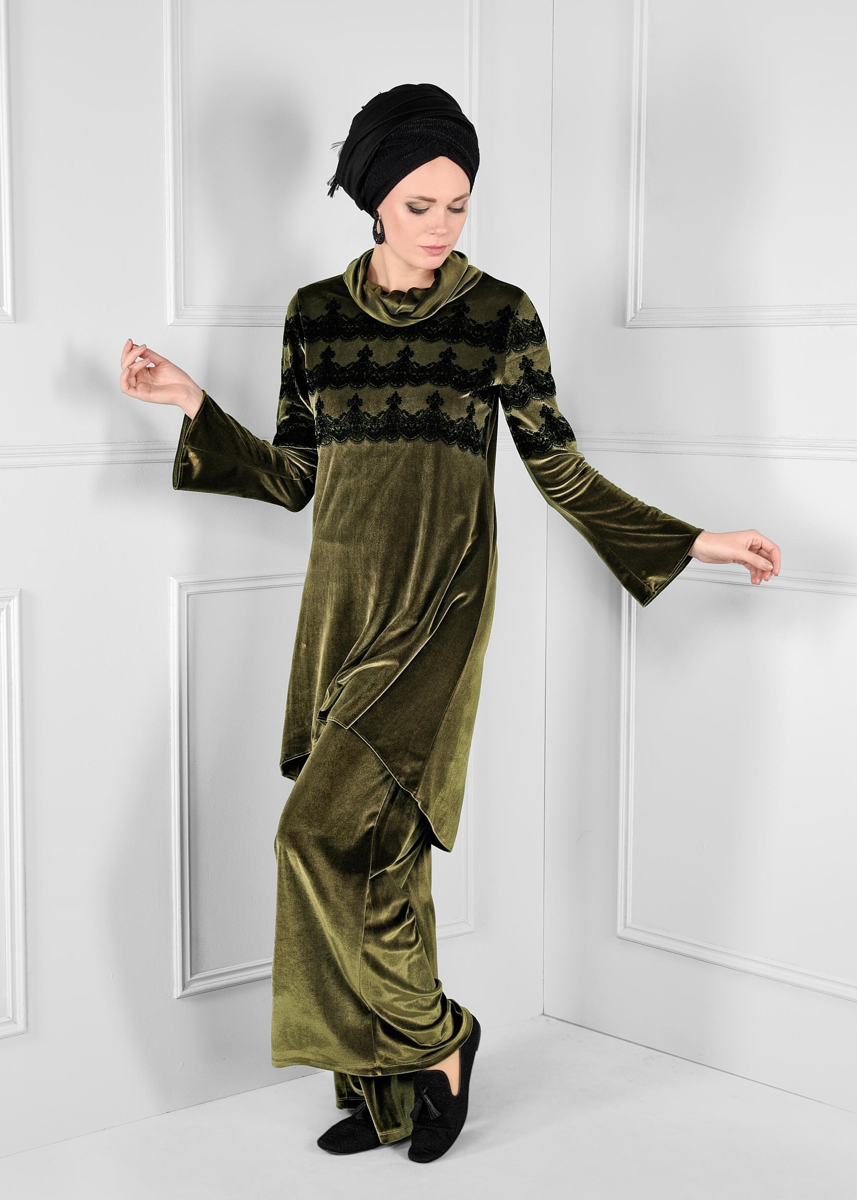 Tesettür giyim HAKİ ŞAL YAKA GENİŞ KESİM 2Lİ PANTOLONLU TAKIM 4669 