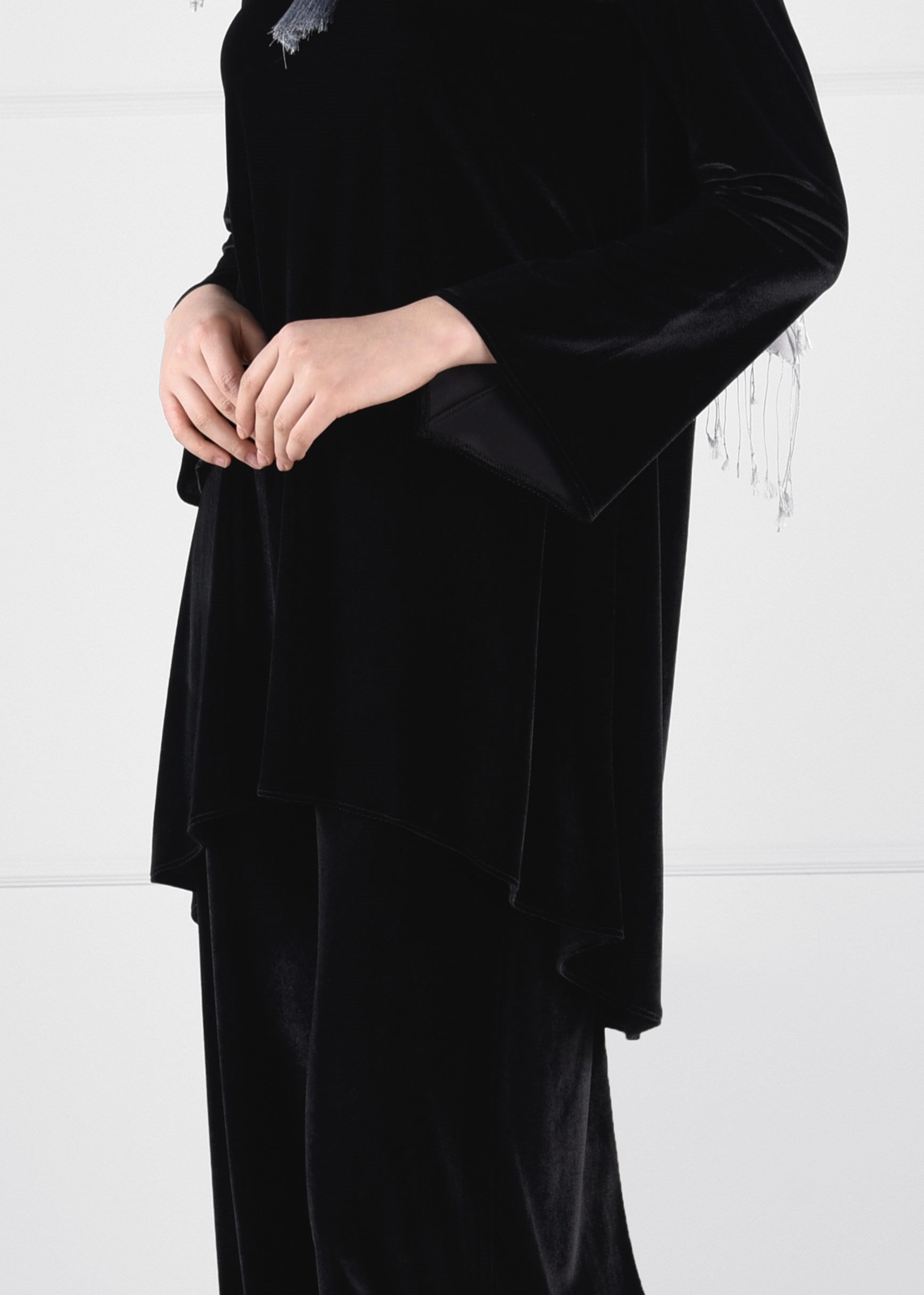 Tesettür giyim SİYAH GENİŞ KESİM SALAŞ KADİFE 2Lİ PANTOLON TAKIM 4712