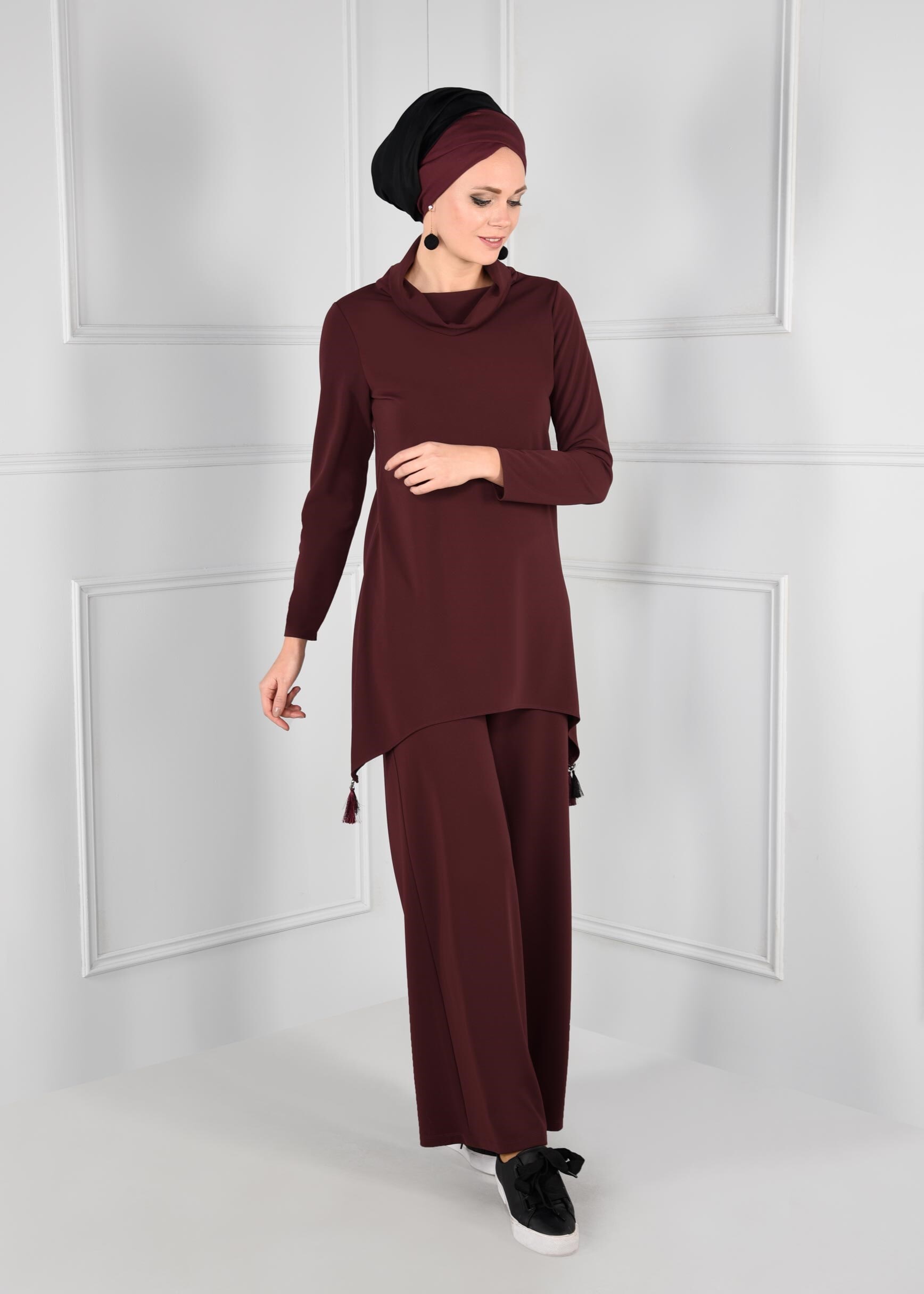 Tesettür giyim BORDO PÜSKÜL DETAYLI ŞAL YAKA ASİMETRİK KESİM 2Lİ PANTOLON TAKIM 4812