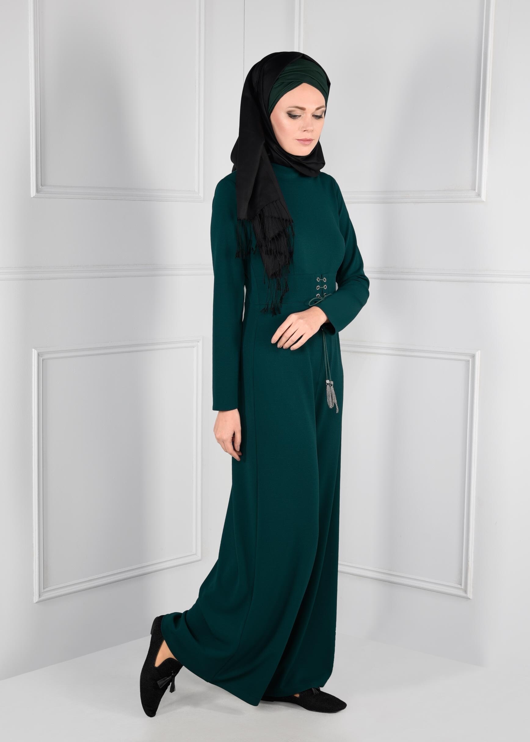 Tesettür giyim MAVİ MANŞETLERİ DÜĞME DETAYLI KUŞ GÖZÜ KEMERLİ TULUM 4774