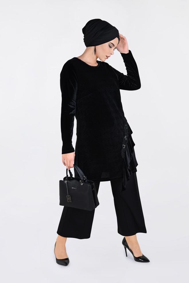 Tesettür giyim SİYAH İŞLEMELİ KADİFE PİLİSE TUNİK 2756 - ALVİNA