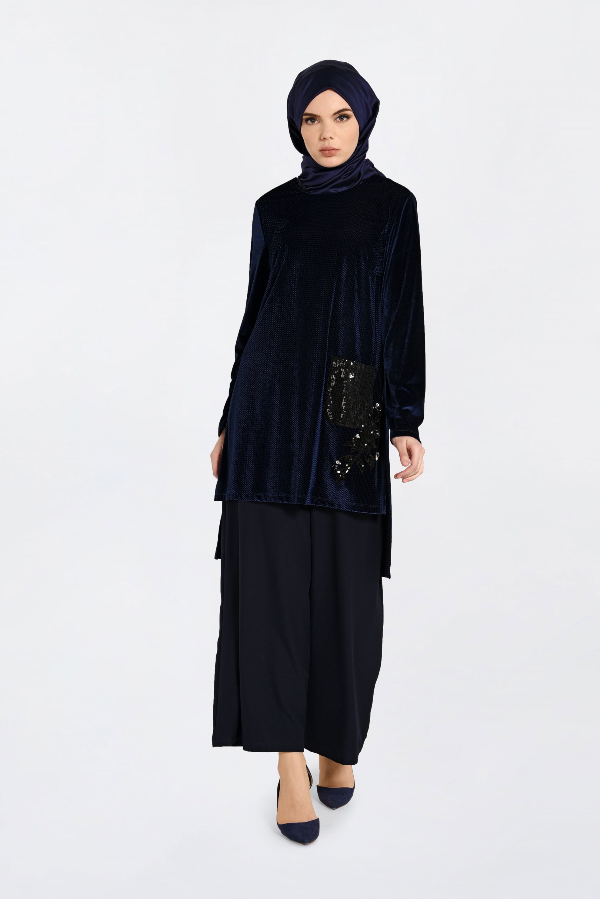 Hijab clothing NAVY BLUE SEQUINED VELVET TUNIC 2850