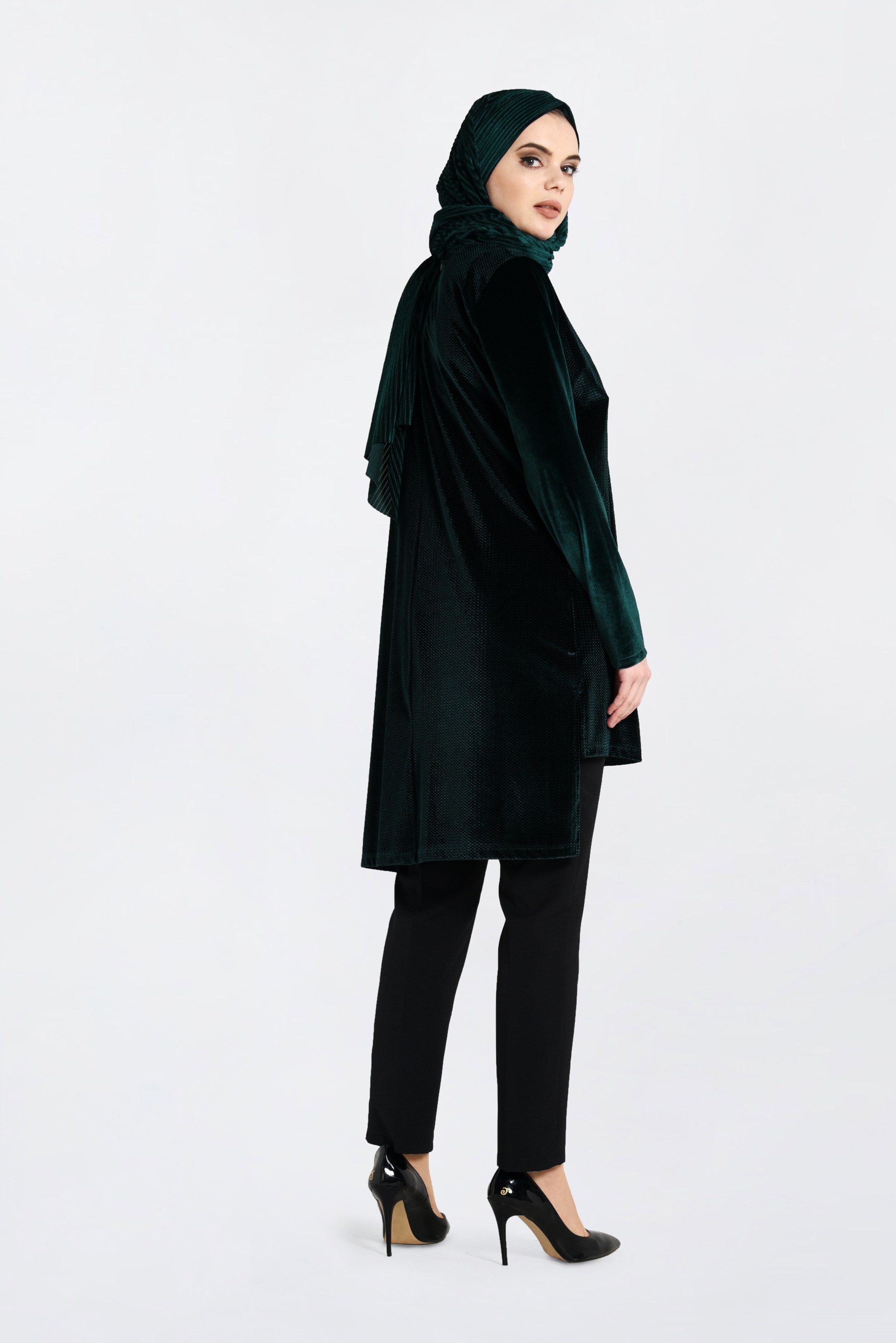 Hijab clothing GREEN SEQUINED VELVET TUNIC 2850
