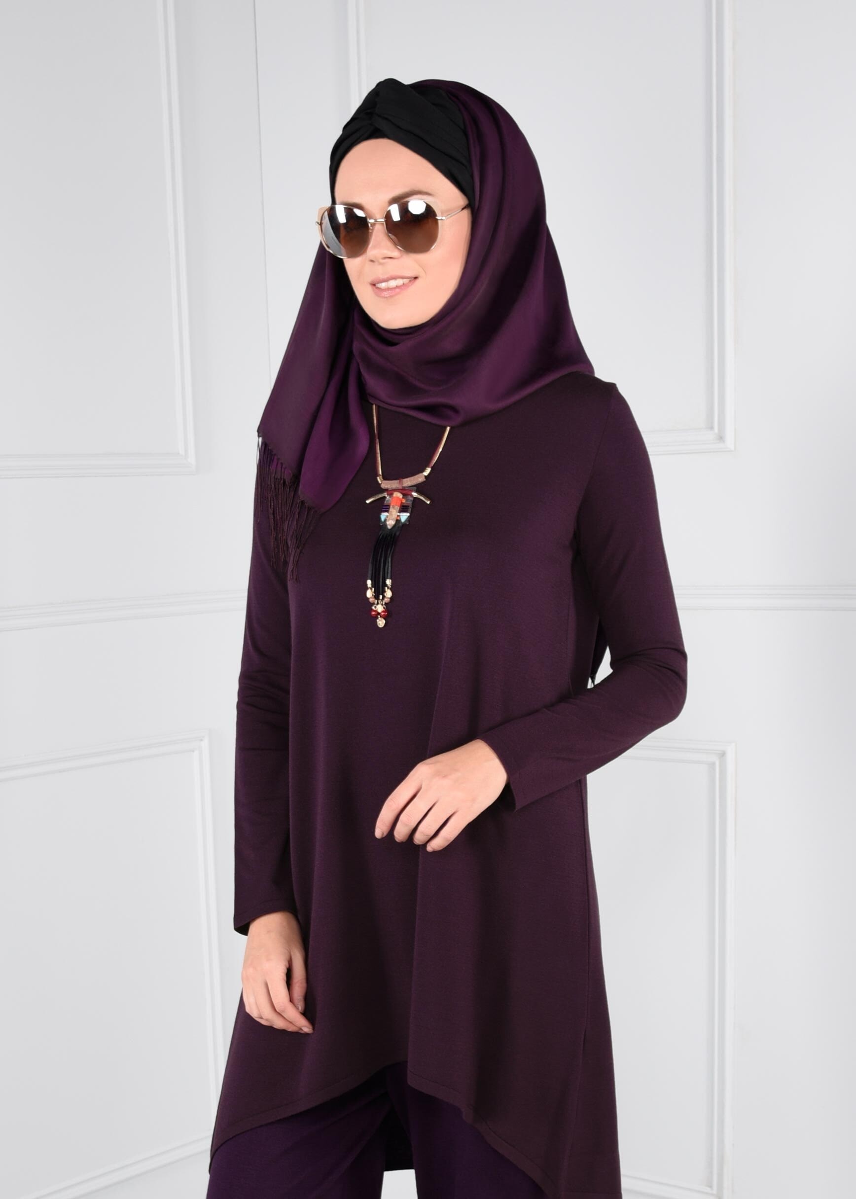 Tesettür giyim MÜRDÜM ETEK UCU OVAL KESİM TRİKO TUNİK 4575