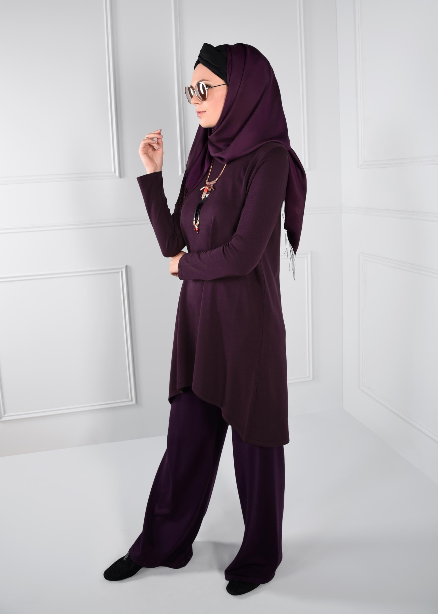 Tesettür giyim MÜRDÜM ETEK UCU OVAL KESİM TRİKO TUNİK 4575