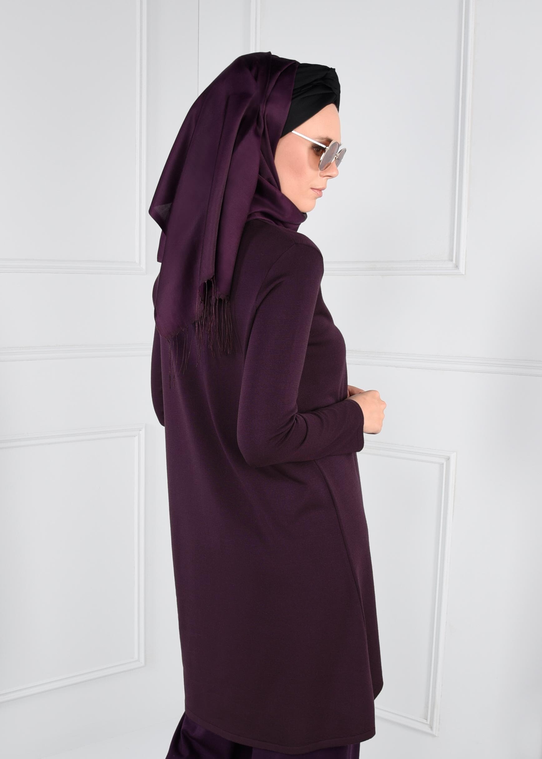 Tesettür giyim MÜRDÜM ETEK UCU OVAL KESİM TRİKO TUNİK 4575
