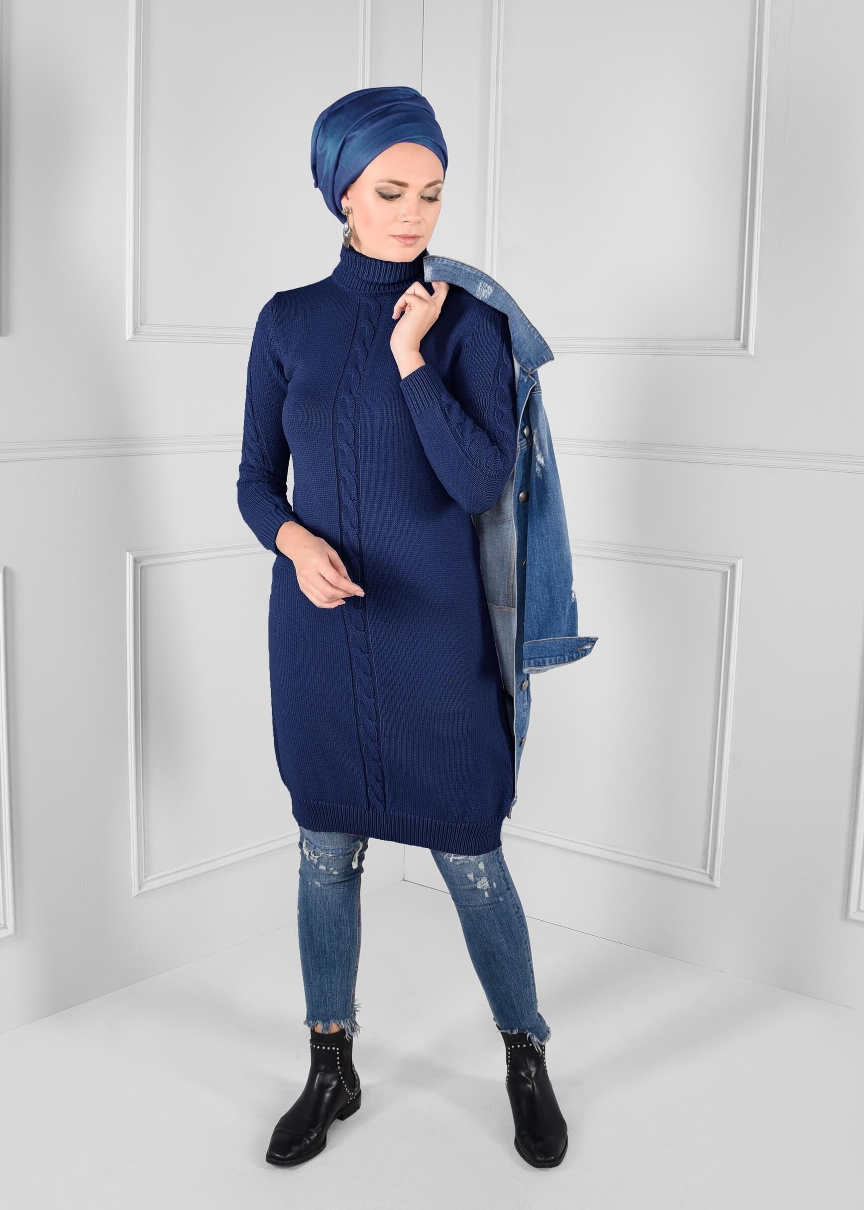 Tesettür giyim LACİVERT BOĞAZLI TRİKO TUNİK 4582