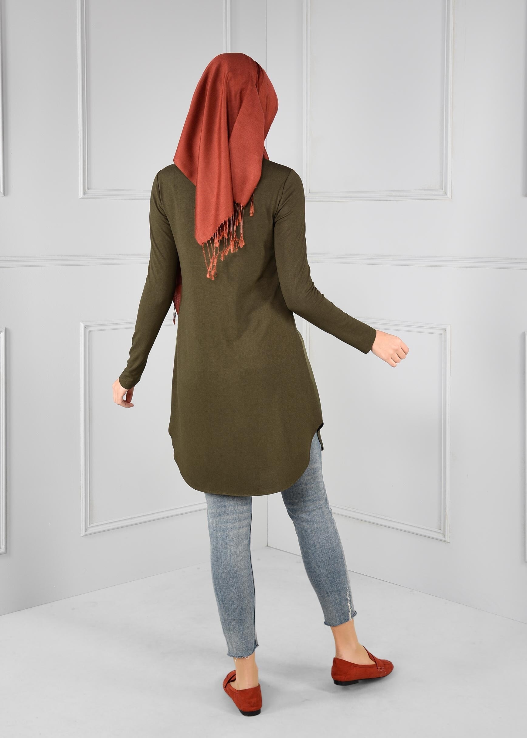 Tesettür giyim HAKİ ÇİÇEK DİJİTAL BASKILI DEGRADE TUNİK 4623 