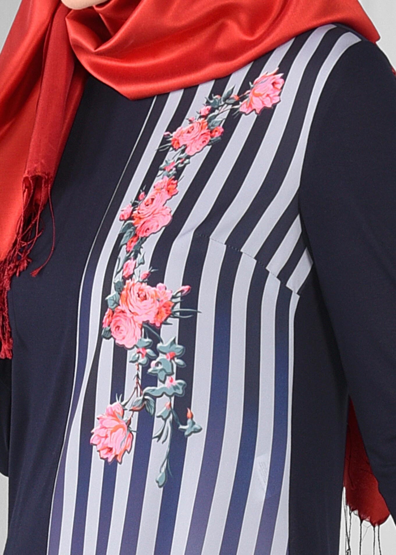 Tesettür giyim LACİVERT TEK TARAFI ÇİZGİLİ ÇİÇEKLİ TUNİK 4636