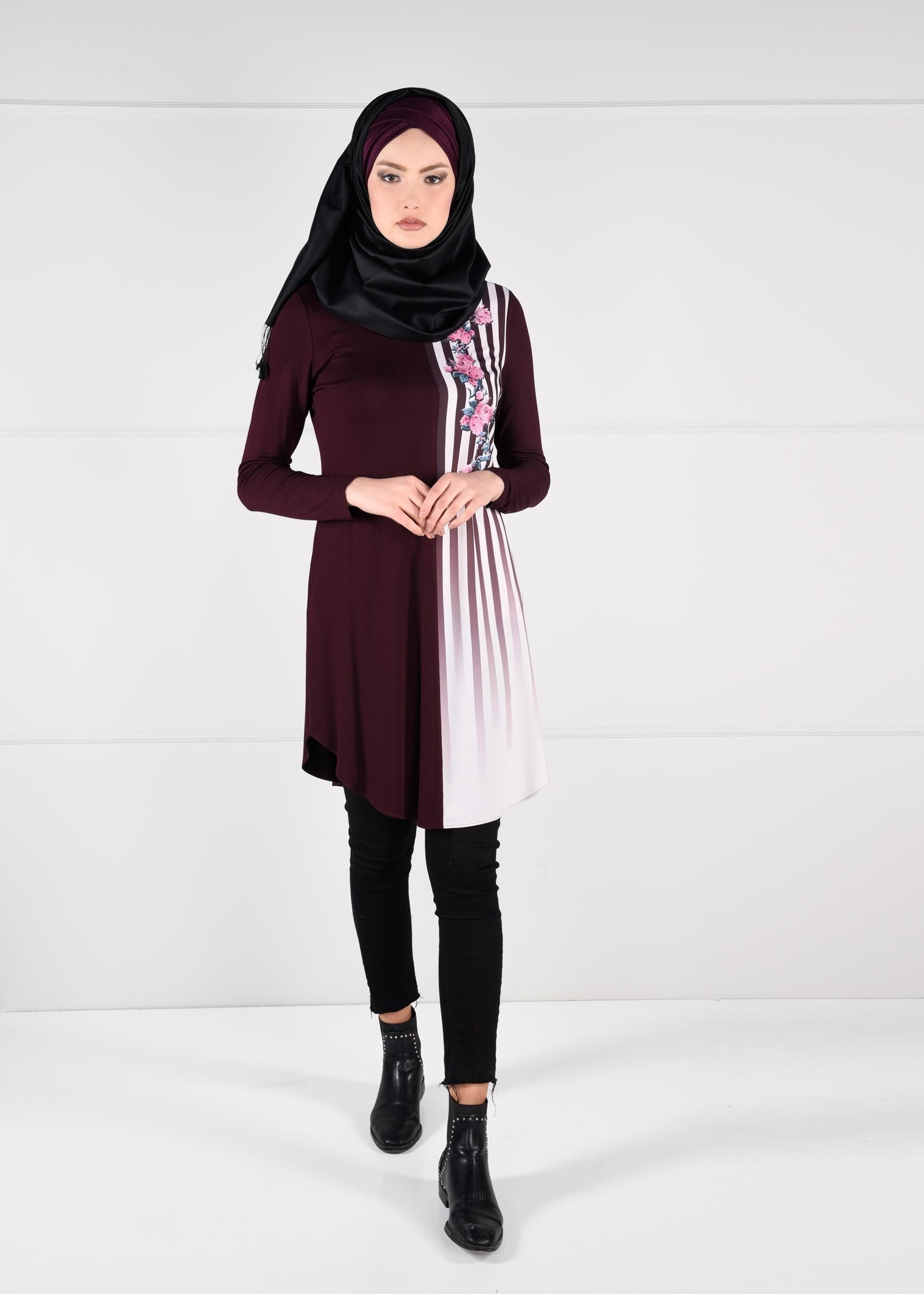 Tesettür giyim BORDO TEK TARAFI ÇİZGİLİ ÇİÇEKLİ TUNİK 4636