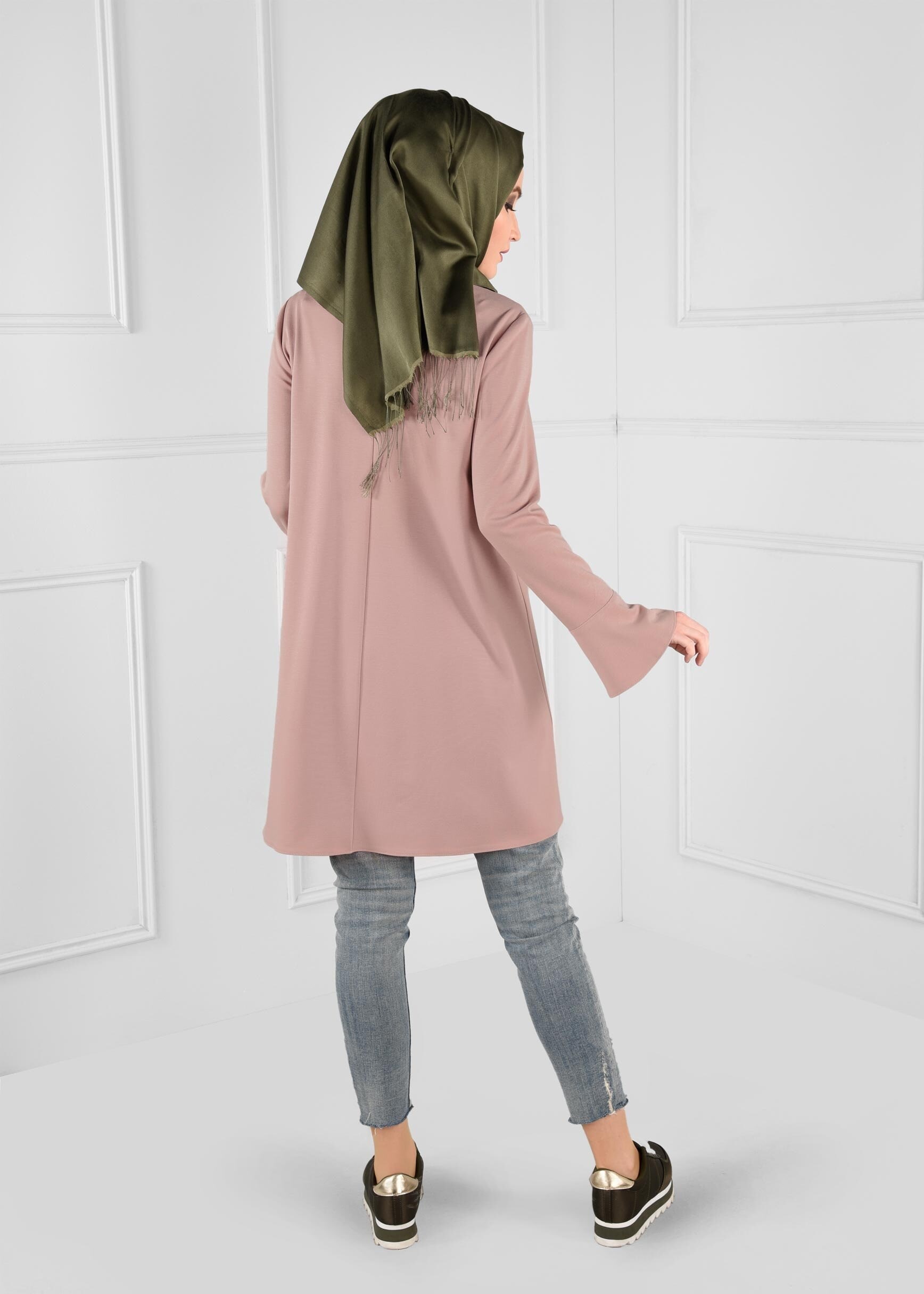 Tesettür giyim PUDRA PÜSKÜLLÜ SALAŞ KESİM TUNİK 4680